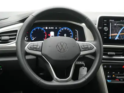 Annonce voiture d'occasion Volkswagen T-Roc - CARADIZE