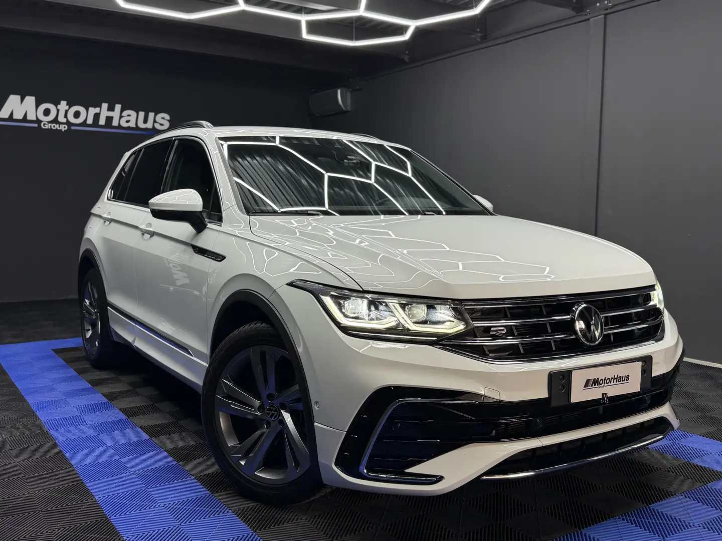 Volkswagen Tiguan 1.5 tsi R-Line 150cv Blanco - 1