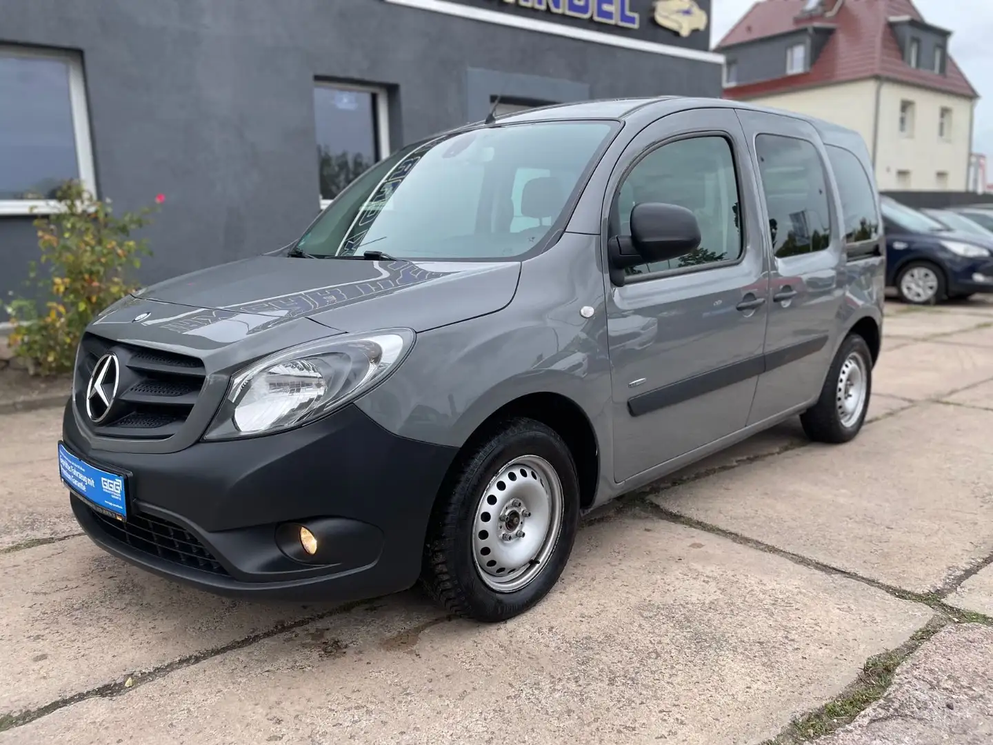 Mercedes-Benz Citan Kombi 111 CDI lang Grau - 2