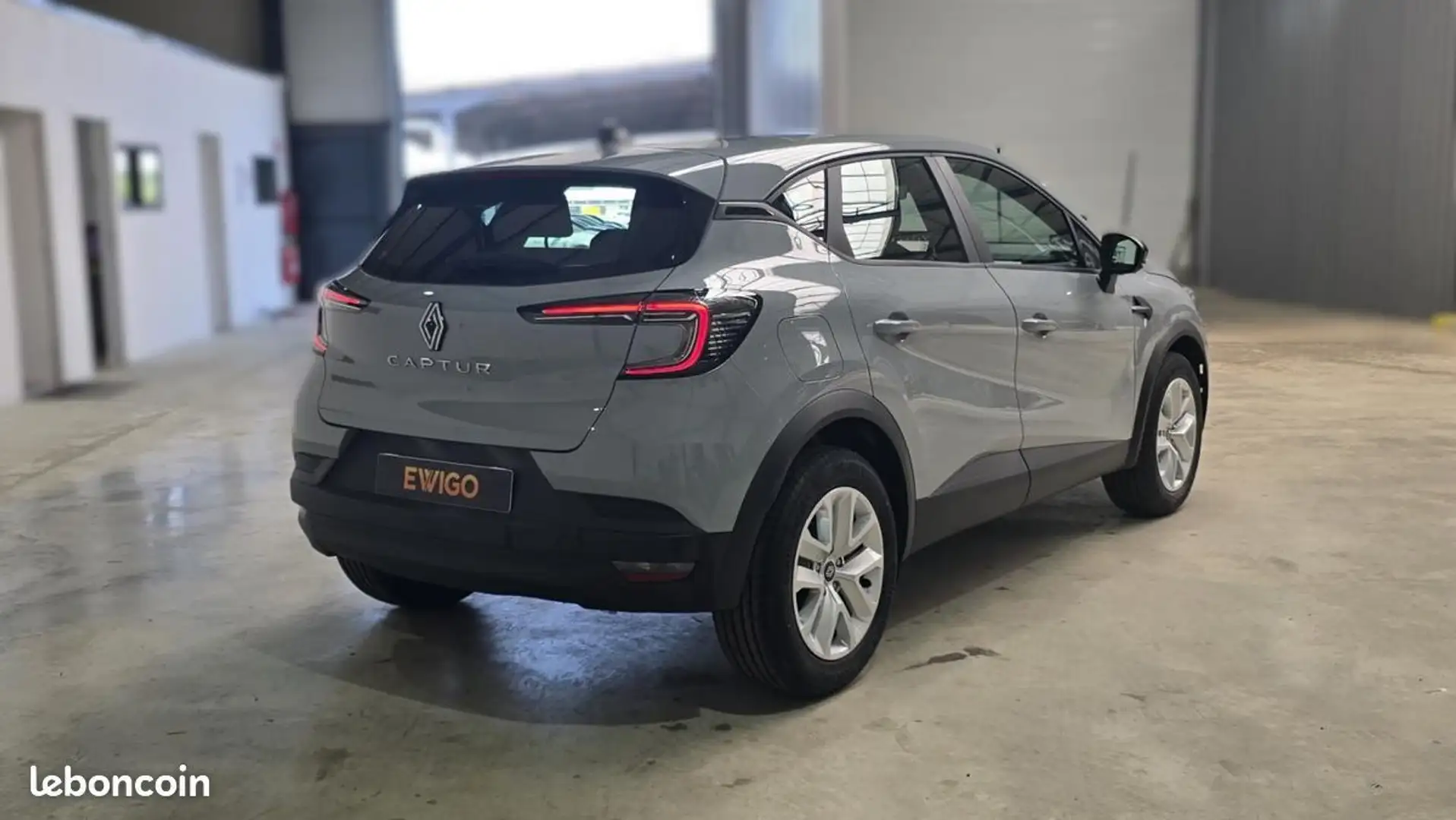 Renault Captur TCE 90 CH EVOLUTION Gris - 2