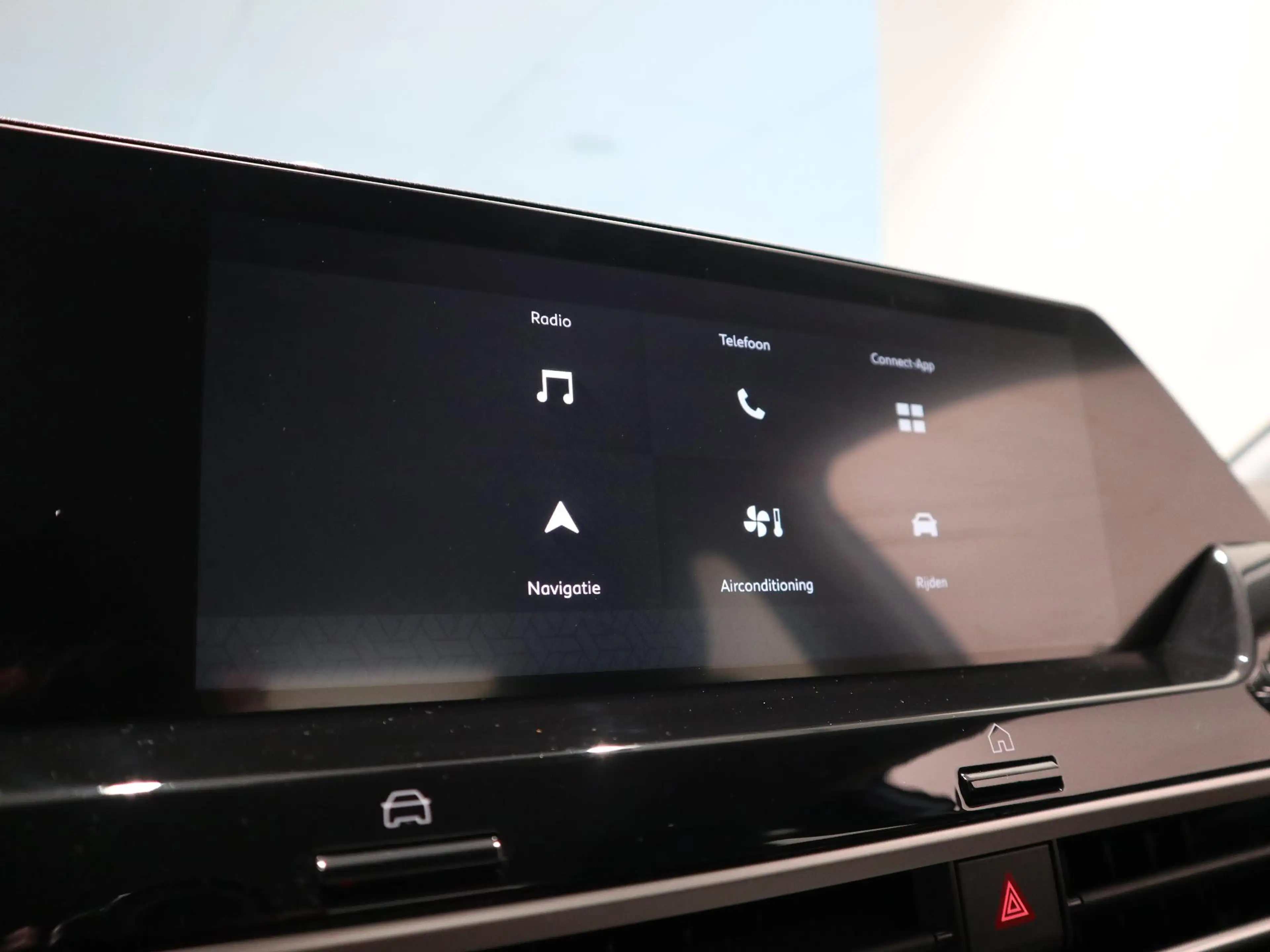 Citroen C4 X 1.2 You — photo 12