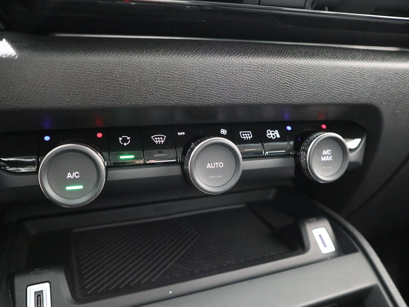 Citroen C4 X 1.2 You — photo 13