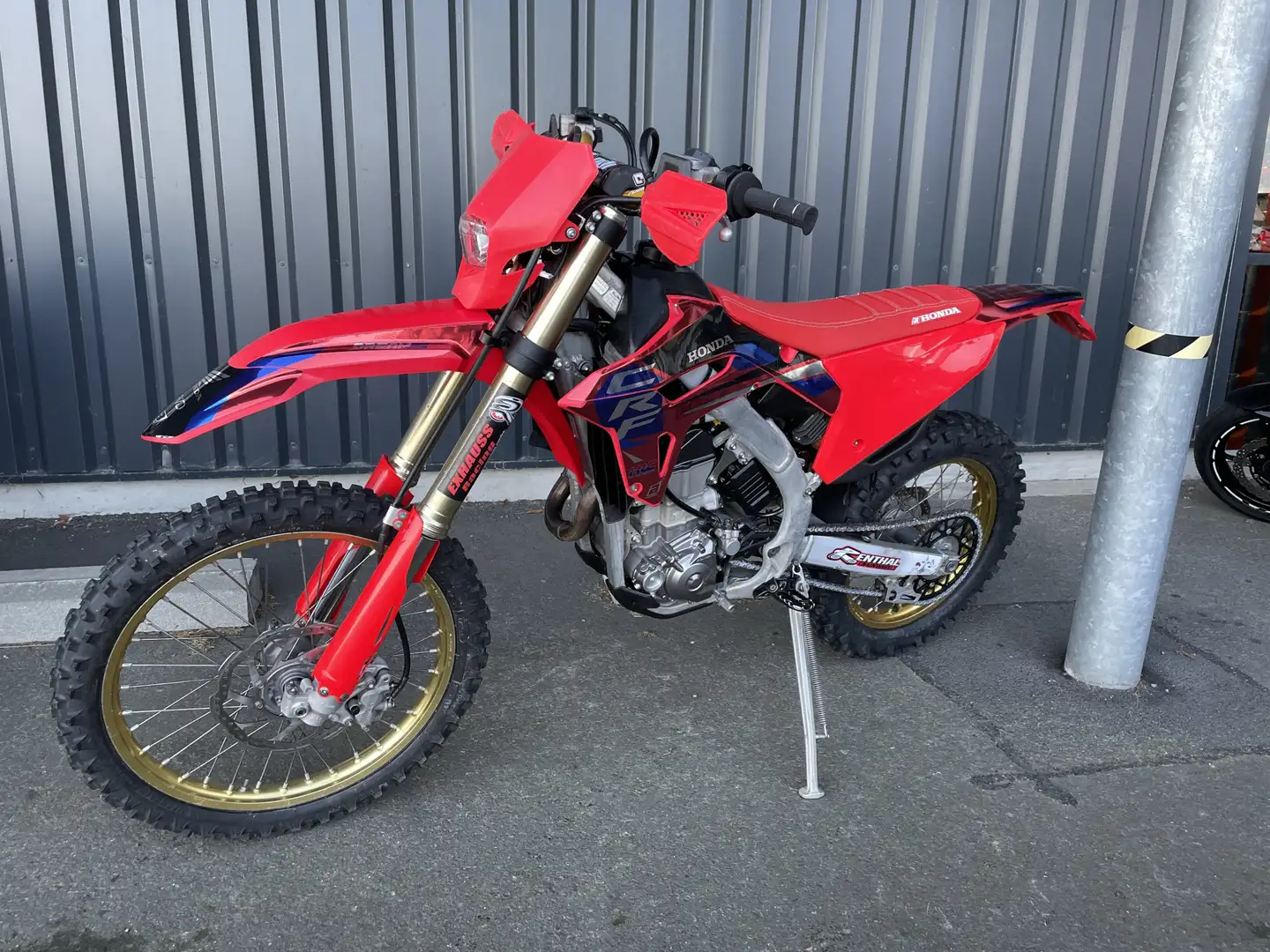 Honda CRF 450 Červená - 1