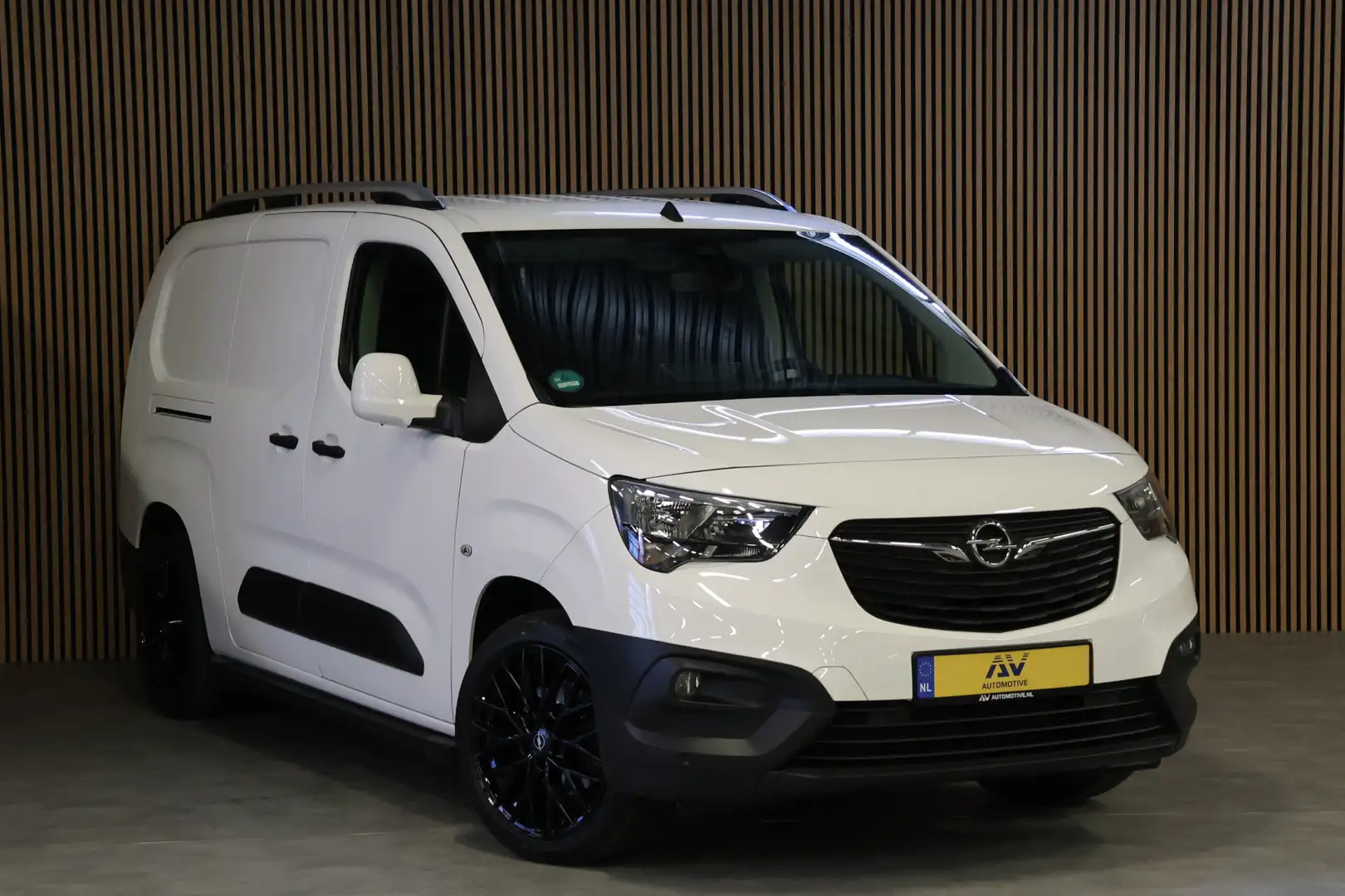 Opel Combo 1.5D L2H1 Innovation | CarPlay | PDC | Airco | Cru Wit - 2