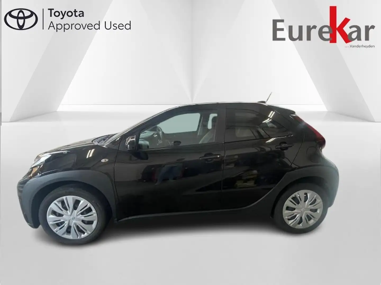 Toyota Aygo X 1.0 VVT-I X PLAY Noir - 2