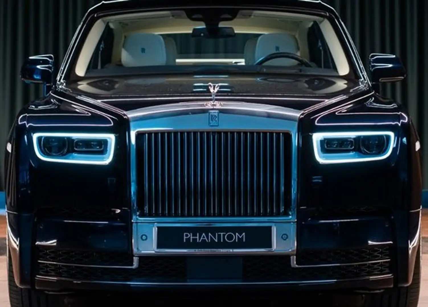 Rolls-Royce Phantom 6.7 V12 Modrá - 1