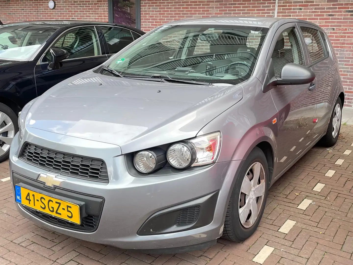 Chevrolet Aveo Aveo 1.2 LS Сірий - 1