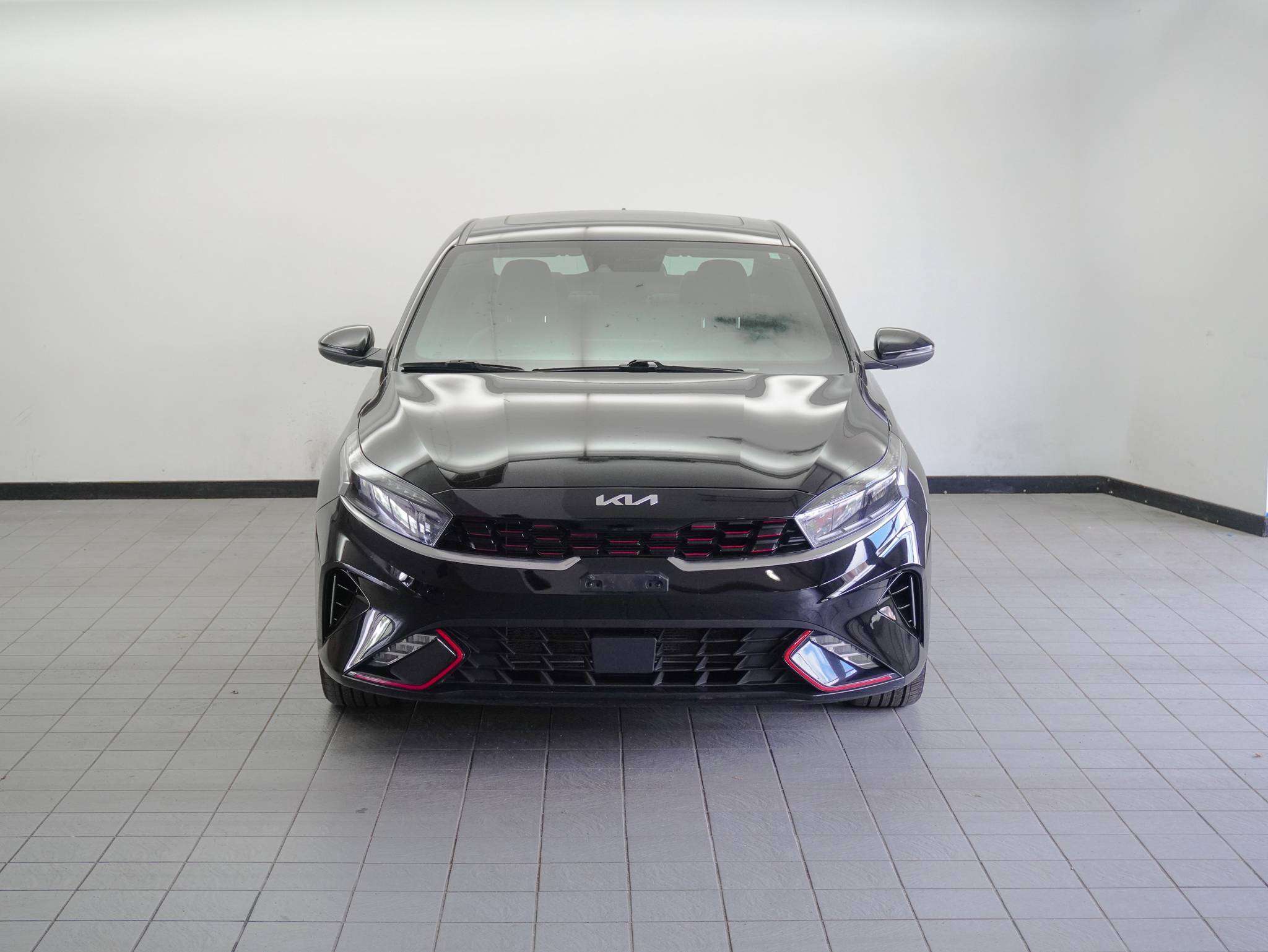 2024 Kia Forte GT-Line IVT | Navi | Kia Drive Wise Safety Tech — снимка 1