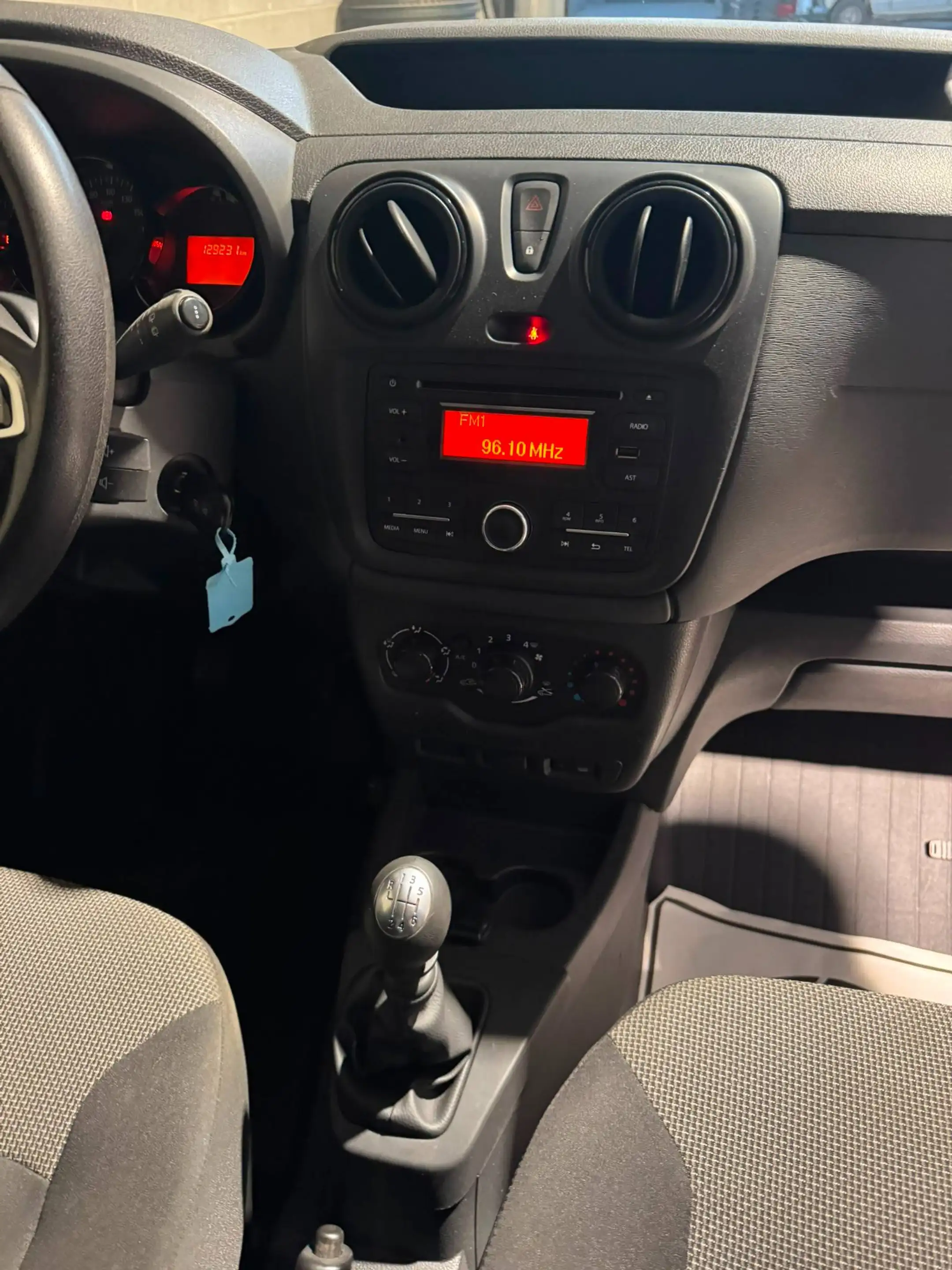 Dacia Dokker 1.5 dCi Work Edition S/S (EU6.2) — photo 15