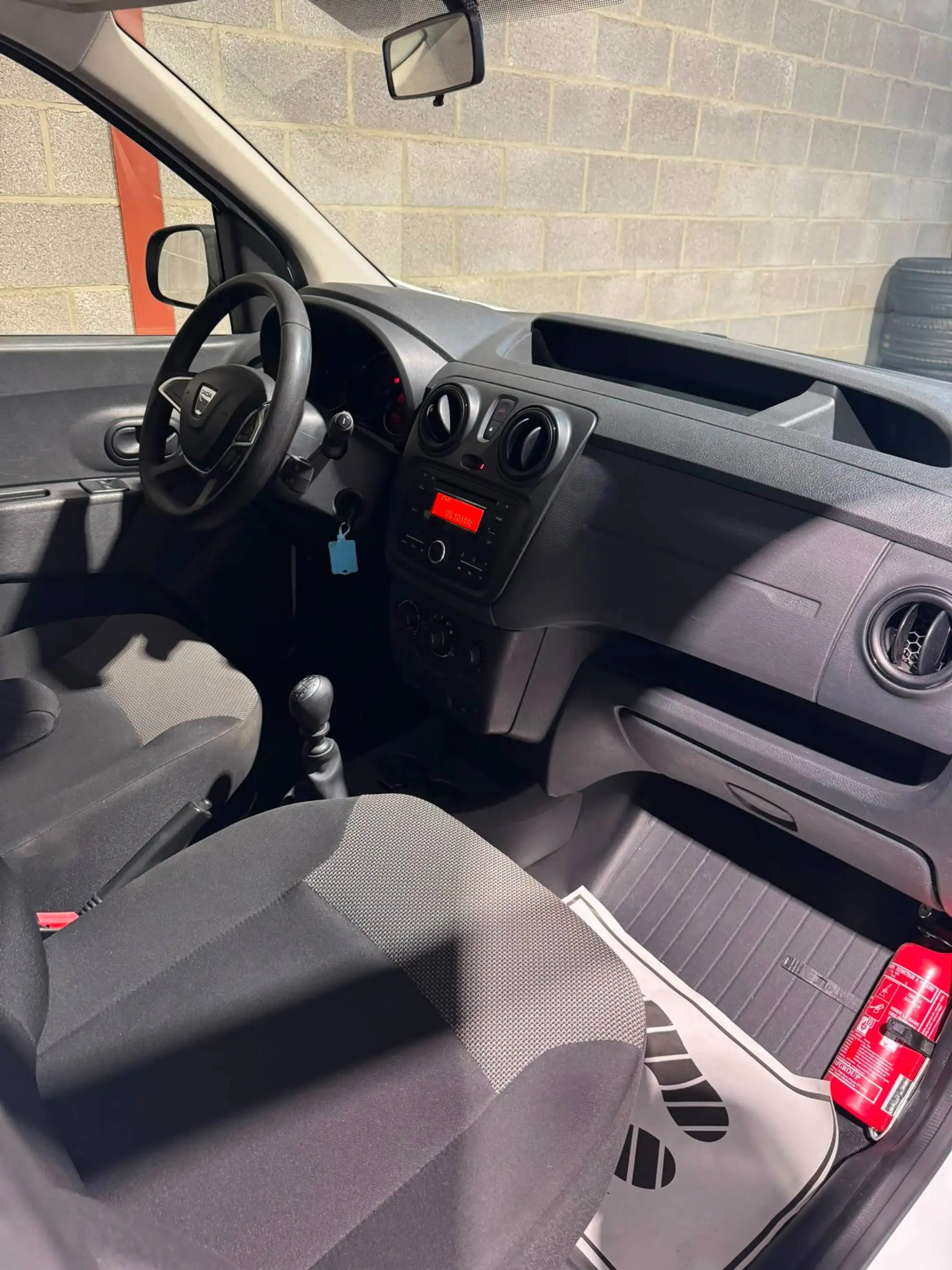 Dacia Dokker 1.5 dCi Work Edition S/S (EU6.2) — photo 12