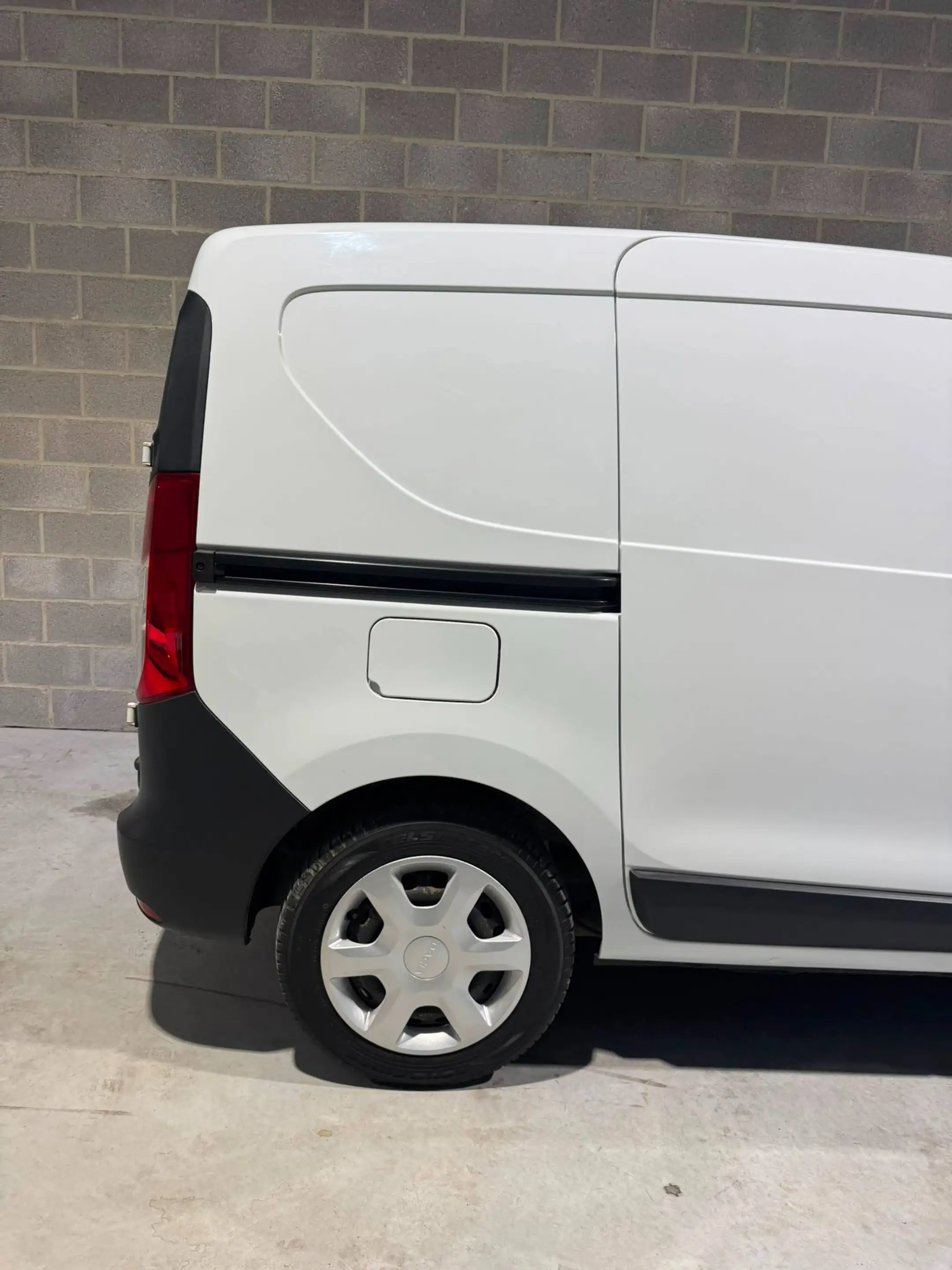 Dacia Dokker 1.5 dCi Work Edition S/S (EU6.2) — photo 10