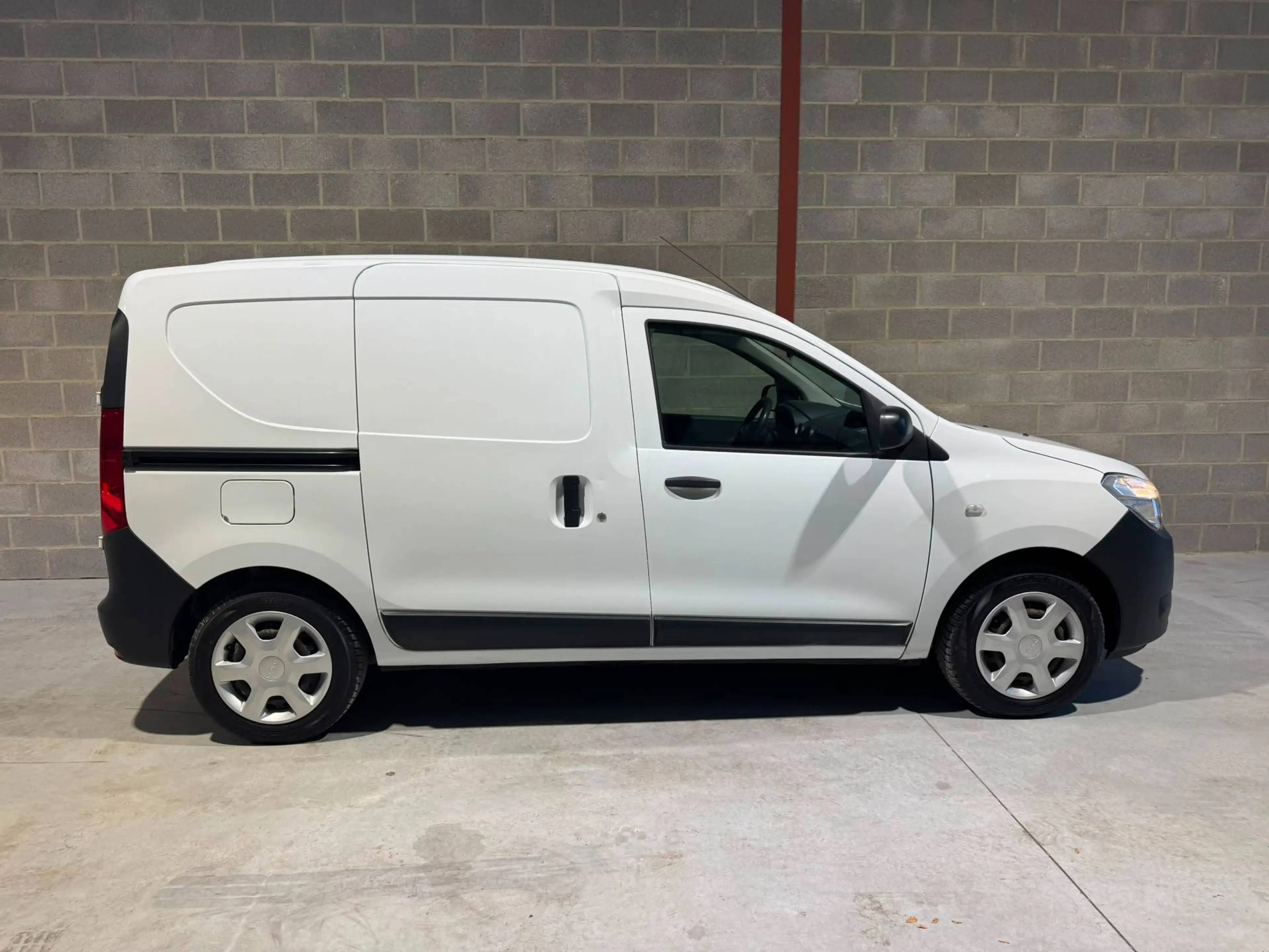Dacia Dokker 1.5 dCi Work Edition S/S (EU6.2) — photo 6