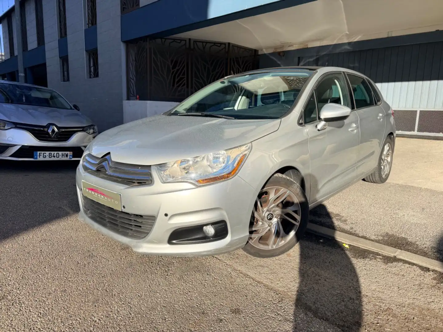 Citroen C4 1.6 L VTi 120 CV Confort - Automatique Grijs - 1