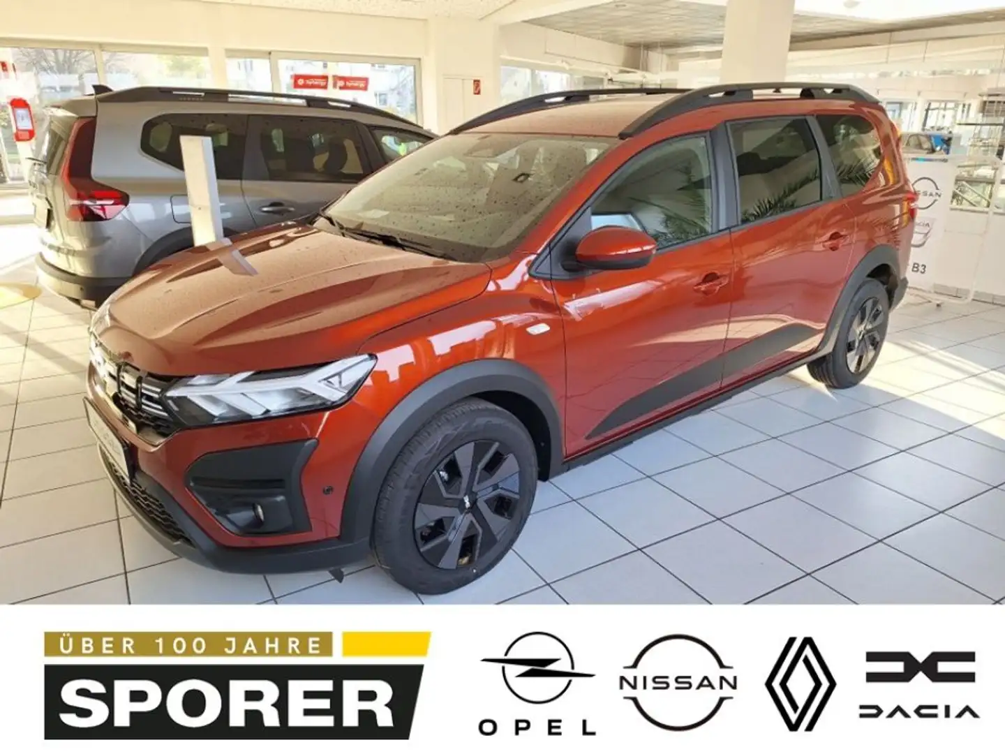 Dacia Jogger TCe 110 (7-Sitzer) Expression (DJF) Braun - 1