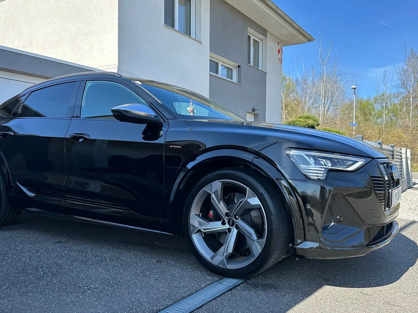 Audi e-tron e-tron SB quattro 95kWh S Blackedition Schwarz - 1