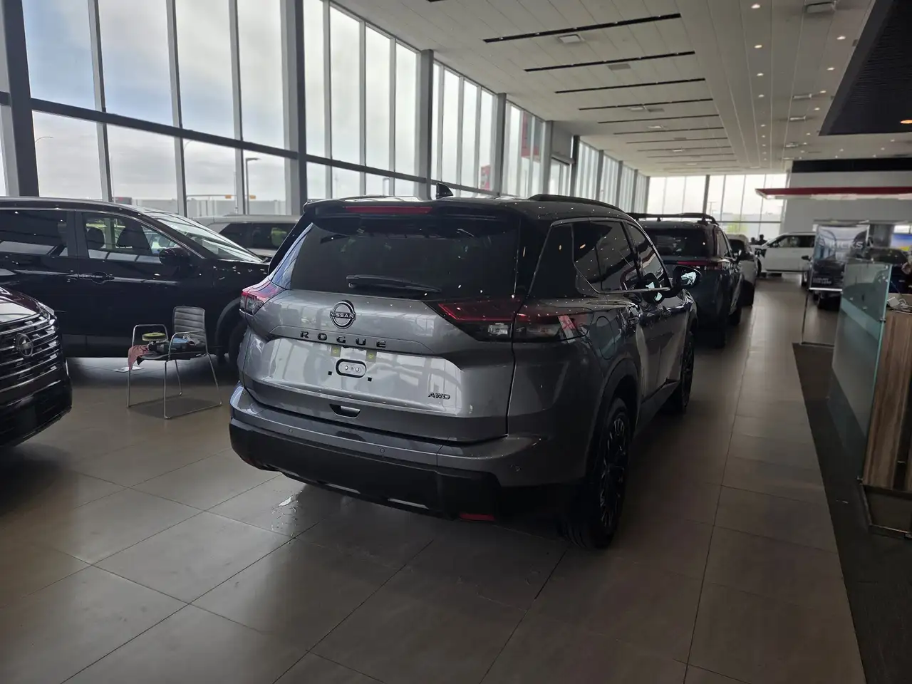 Nissan Rogue снимка Nissan Rogue