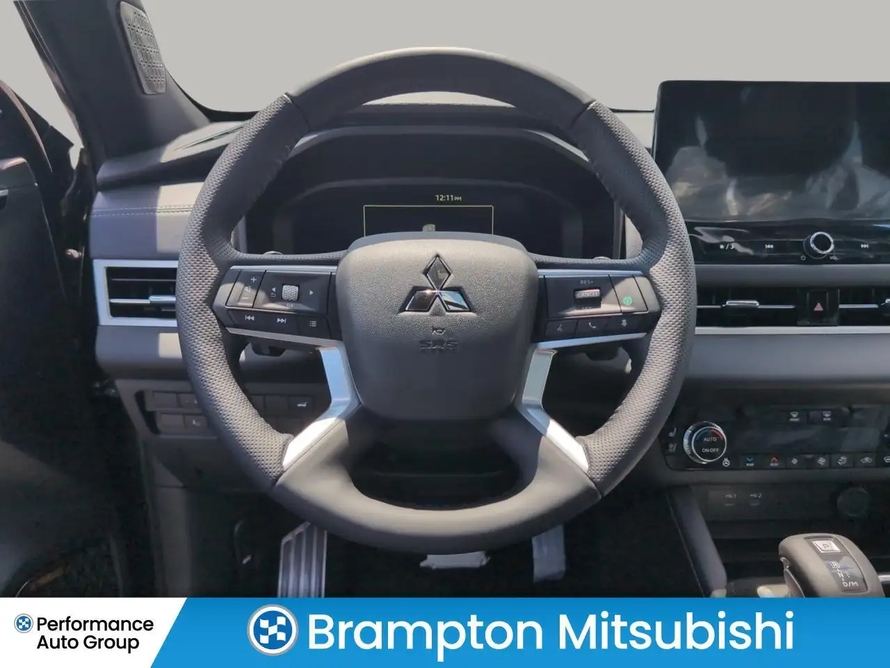 Mitsubishi Outlander снимка Mitsubishi Outlander