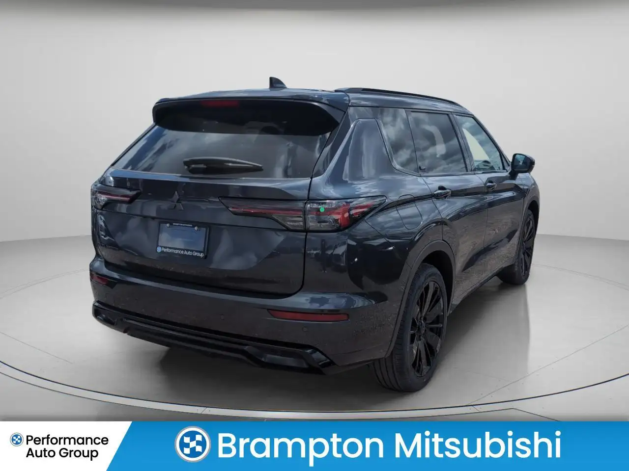 Mitsubishi Outlander снимка Mitsubishi Outlander