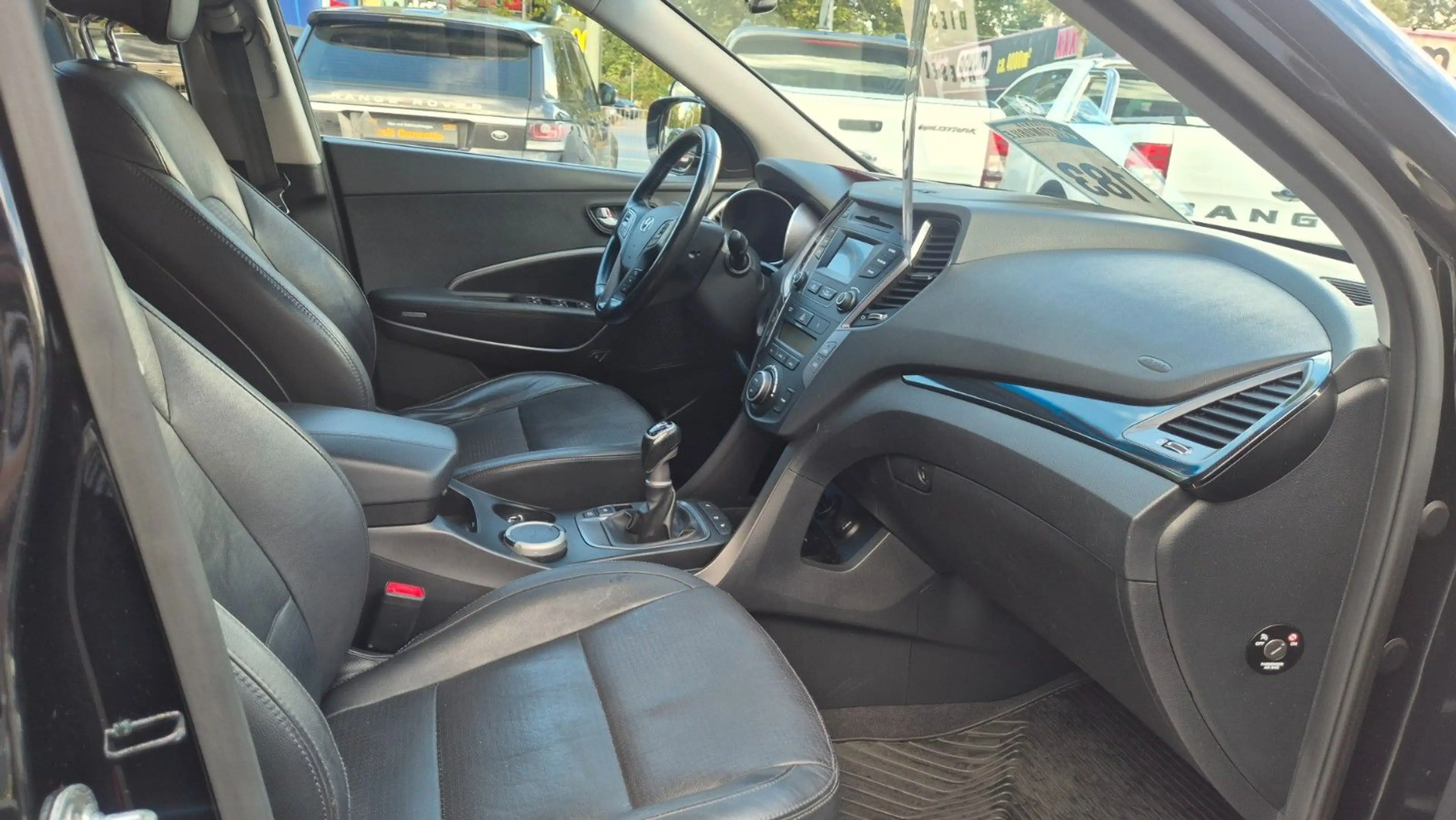 Hyundai SANTA FE Style 4WD — photo 12