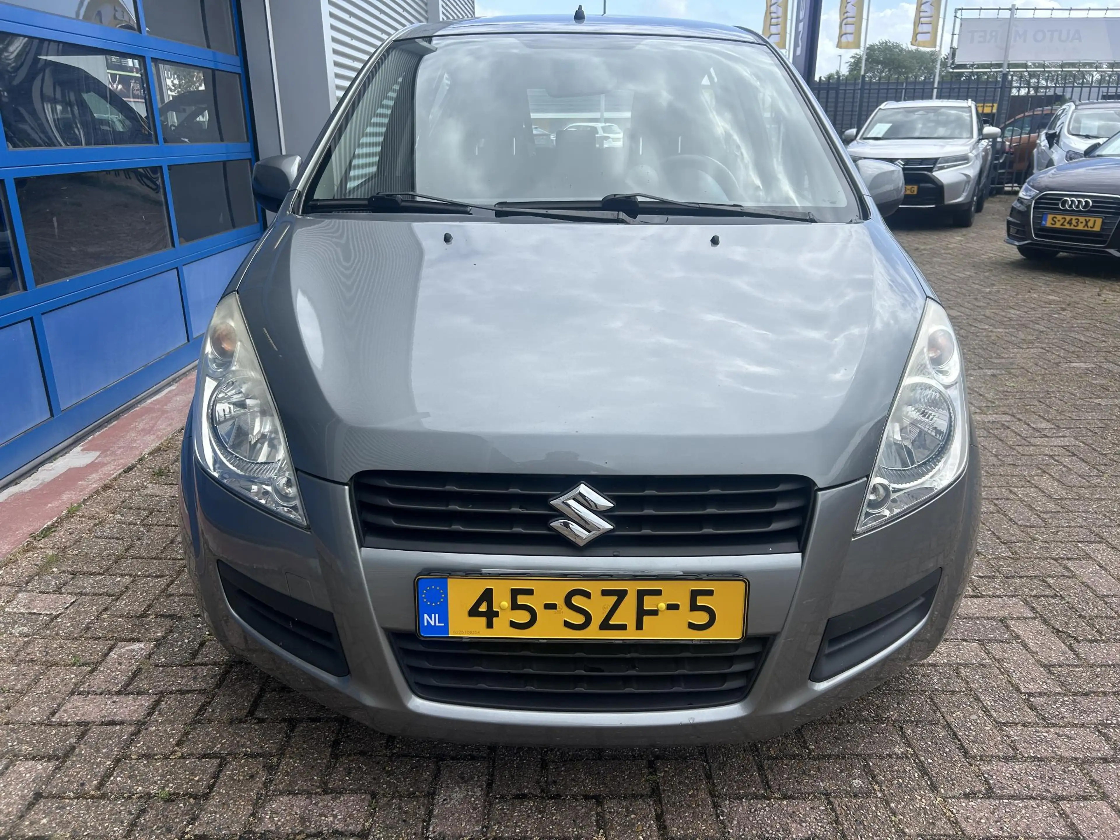 Suzuki Splash 1.0 VVT Comfort — photo 2