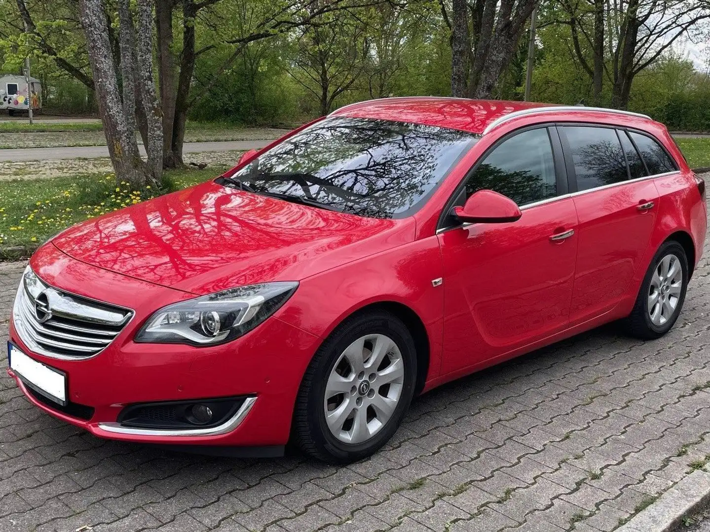 Opel Insignia Insignia Sports Tourer 2.0 CDTI Edition ecoFLEX Rot - 1