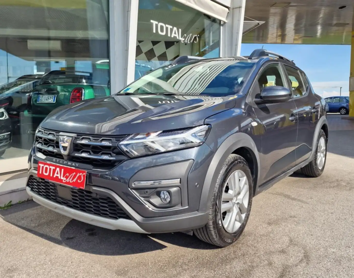 Dacia Sandero Stepway 1.0 TCe ECO-G Comfort GPL CASA MADRE Grau - 1
