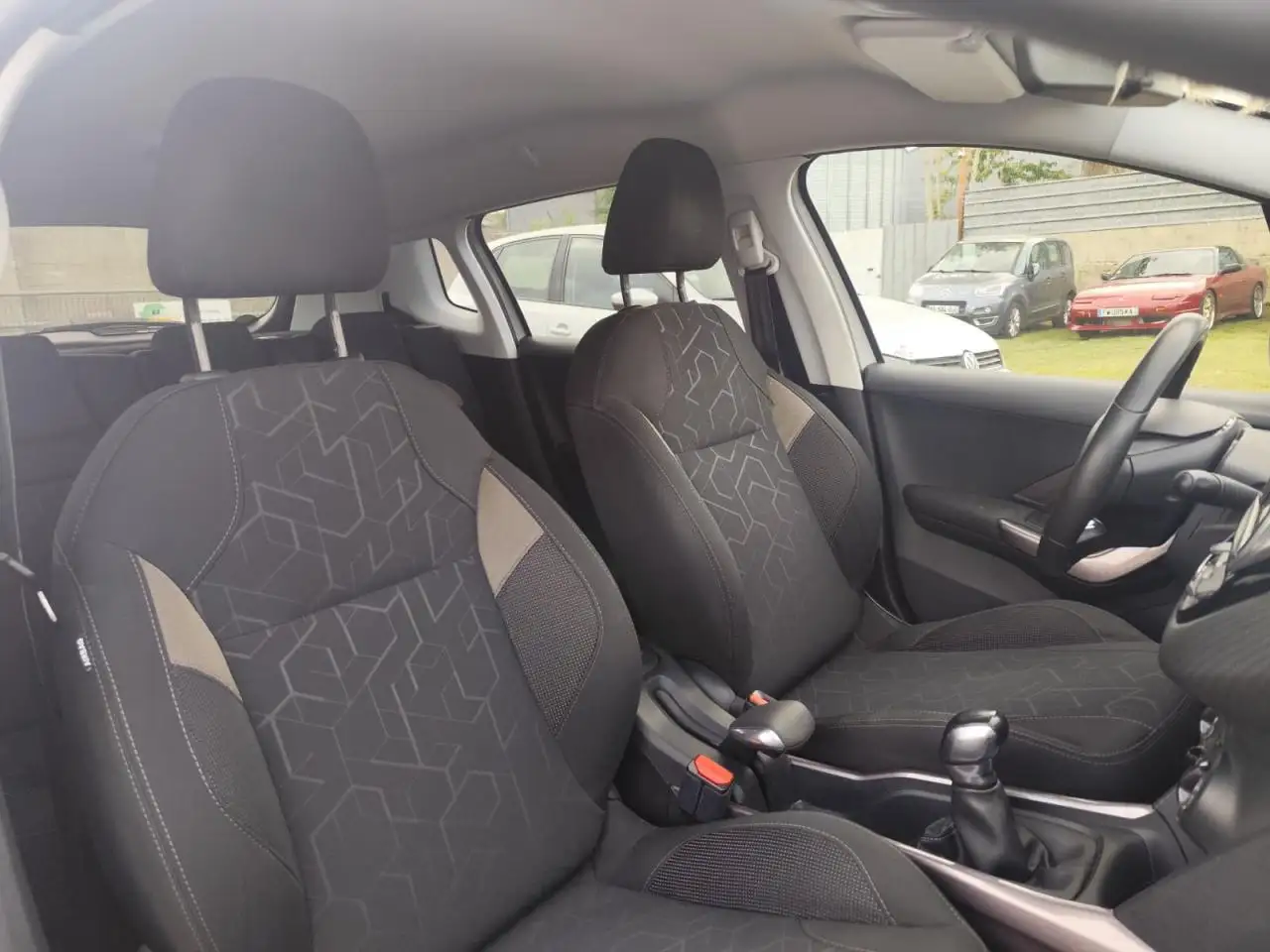 Peugeot 2008 2008 — photo 13