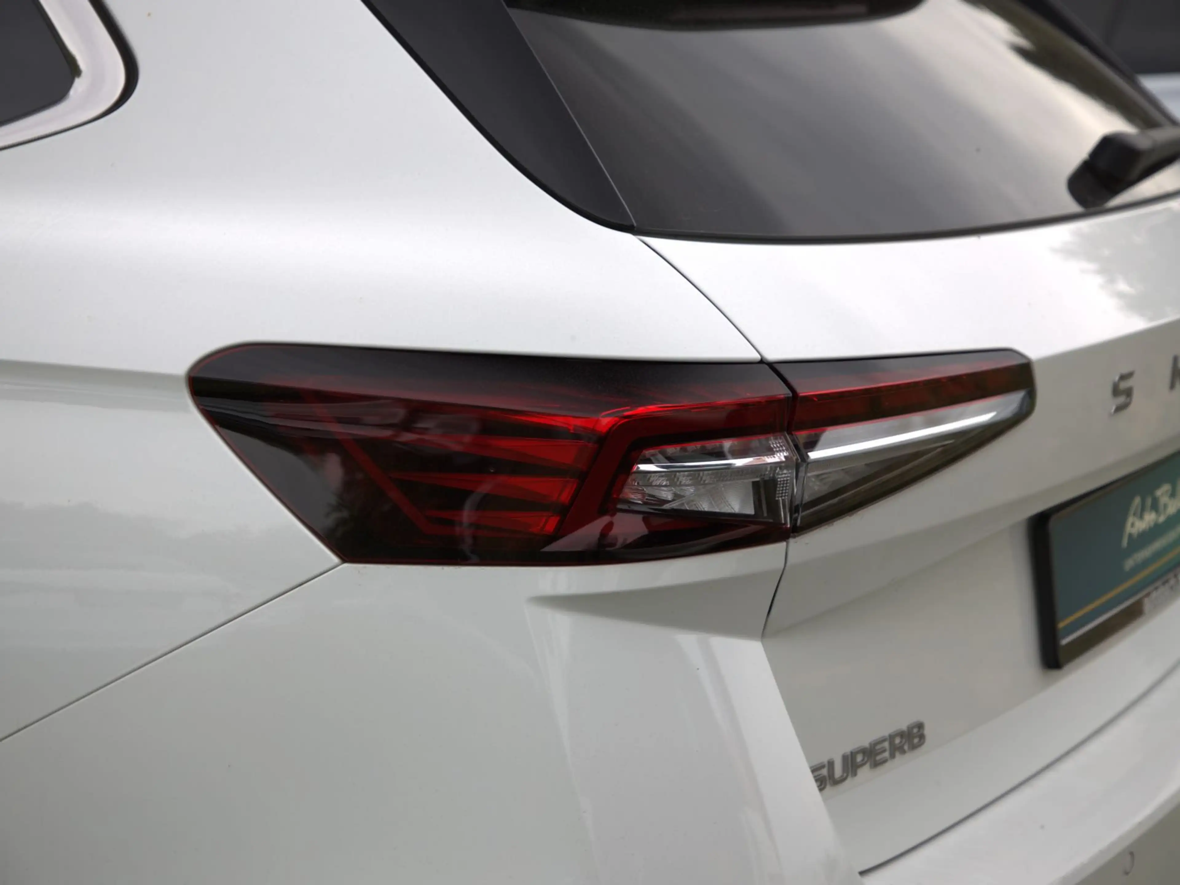 Skoda Superb Combi Selection 2,0TDI DSG 360°Kamera LED — photo 7