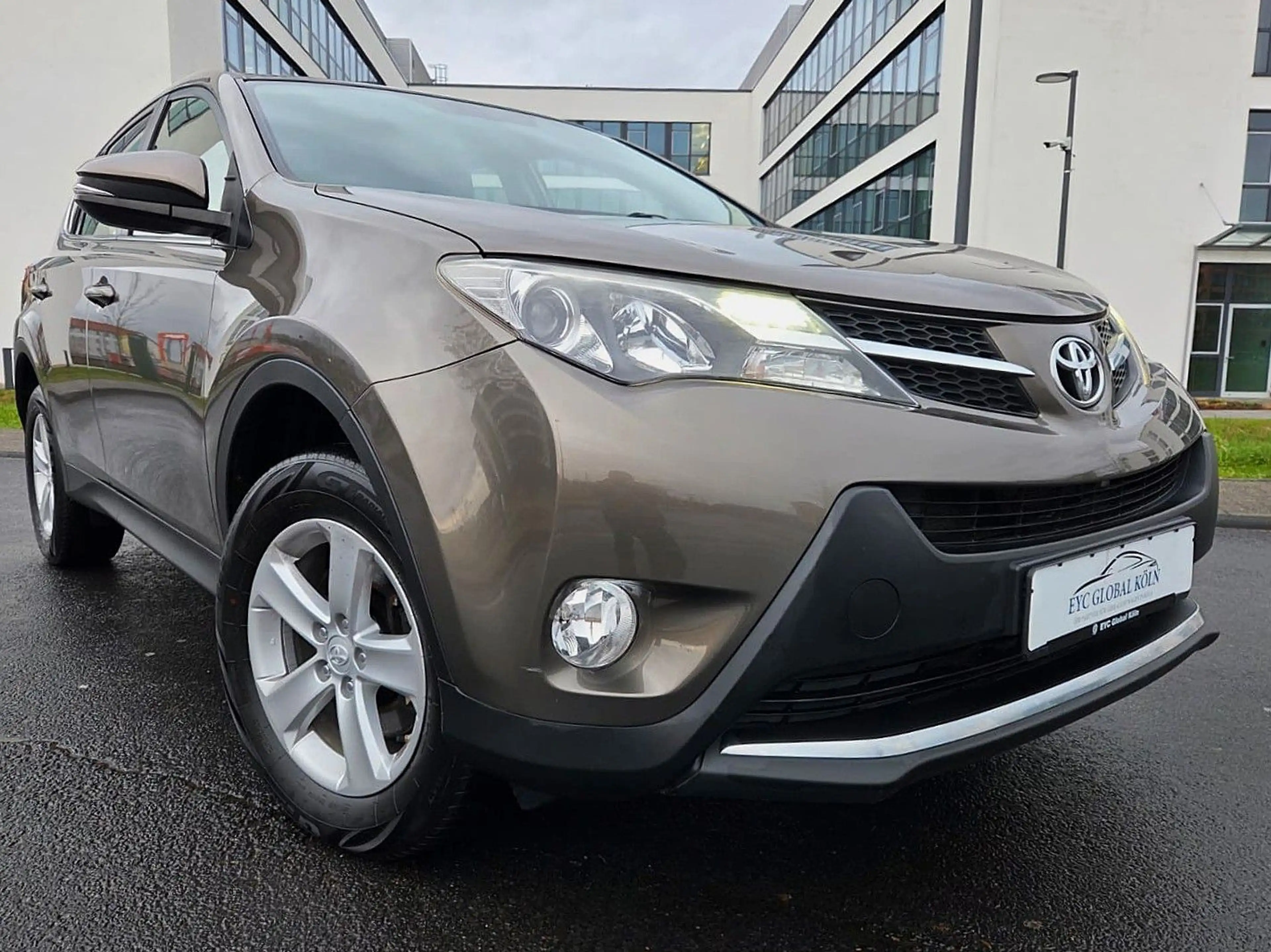 Toyota RAV 4 Edition 2014,Allrad,Automatik,Leder,Navi, — photo 13