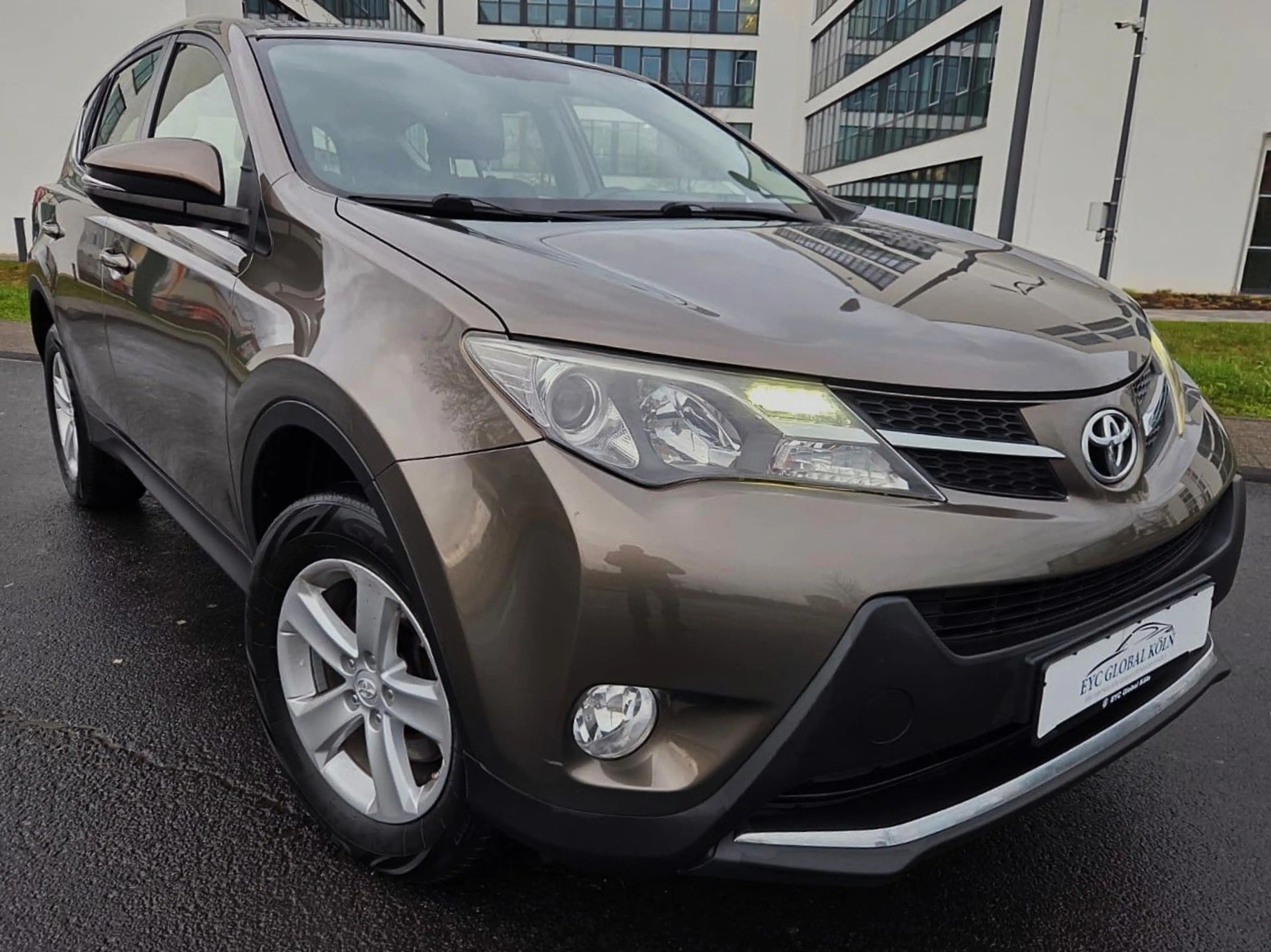 Toyota RAV 4 Edition 2014,Allrad,Automatik,Leder,Navi, — photo 12