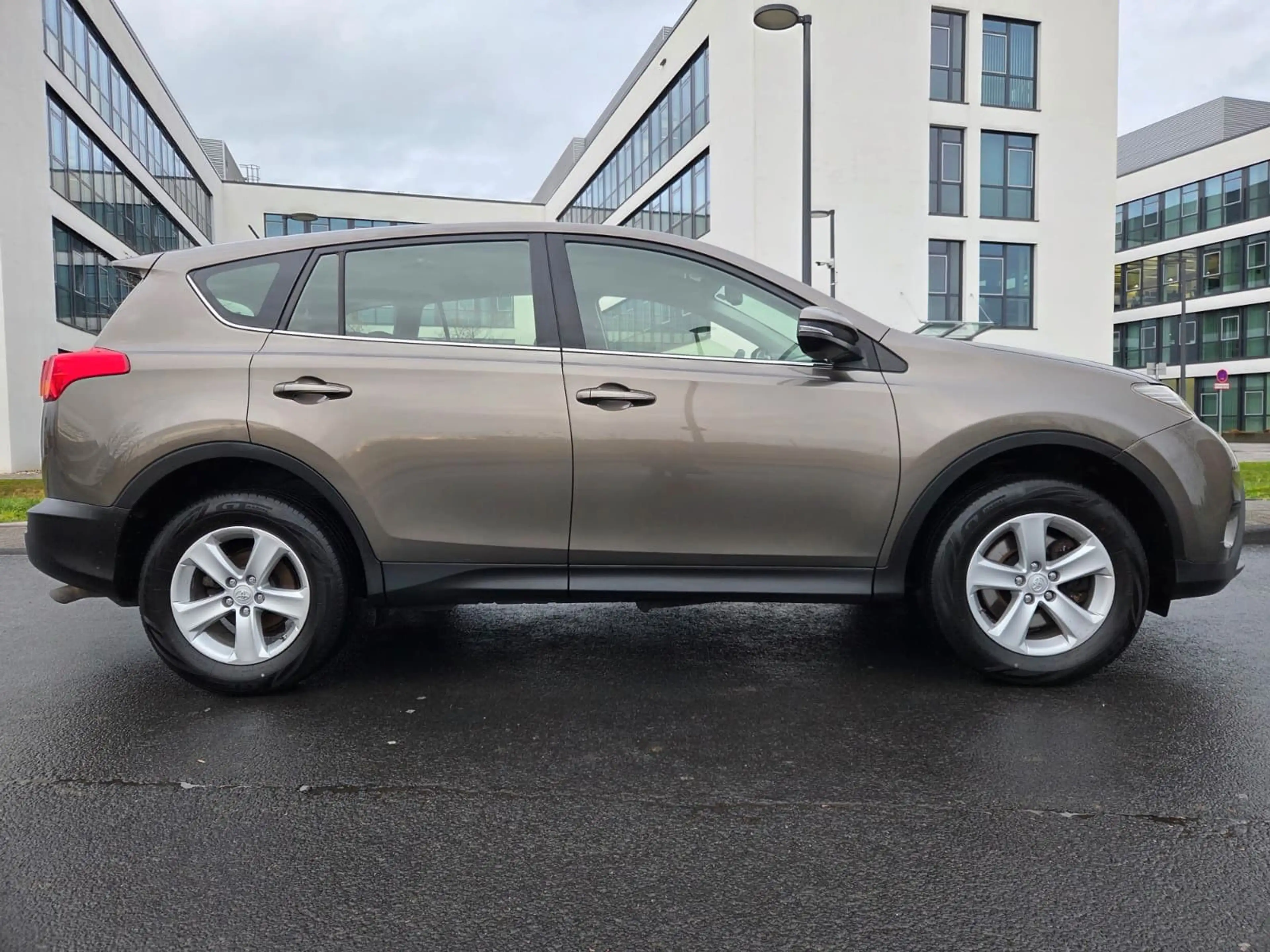 Toyota RAV 4 Edition 2014,Allrad,Automatik,Leder,Navi, — photo 11
