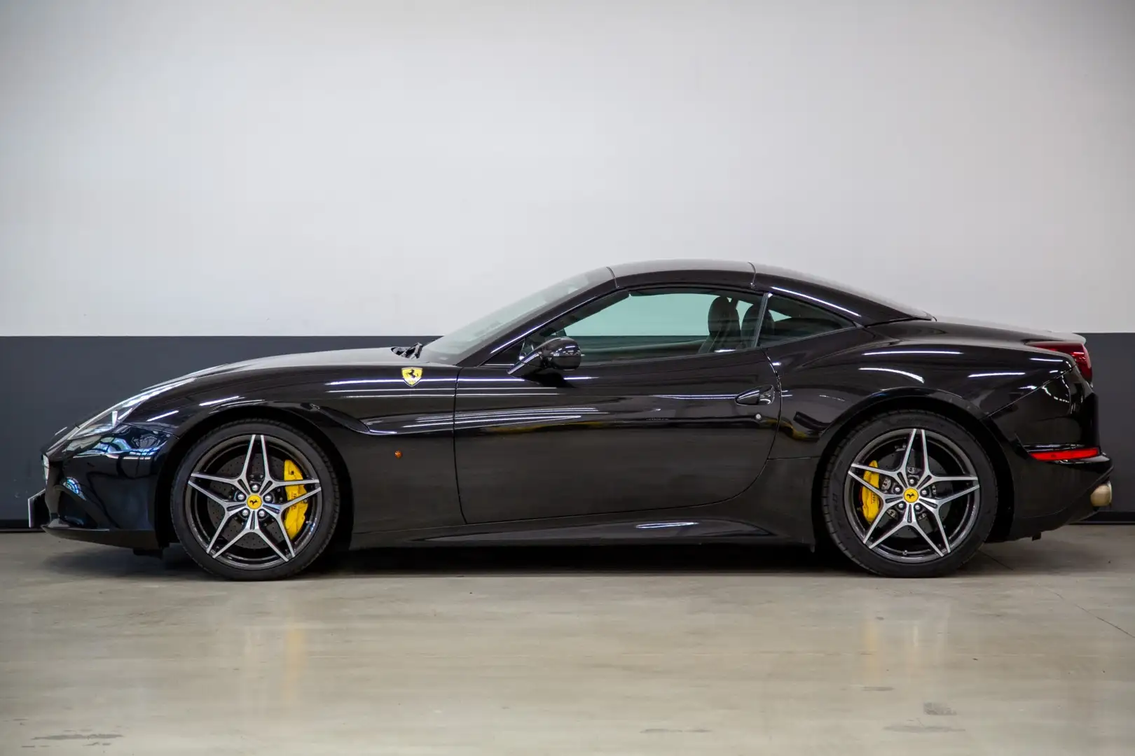 Ferrari California T DCT Noir - 2