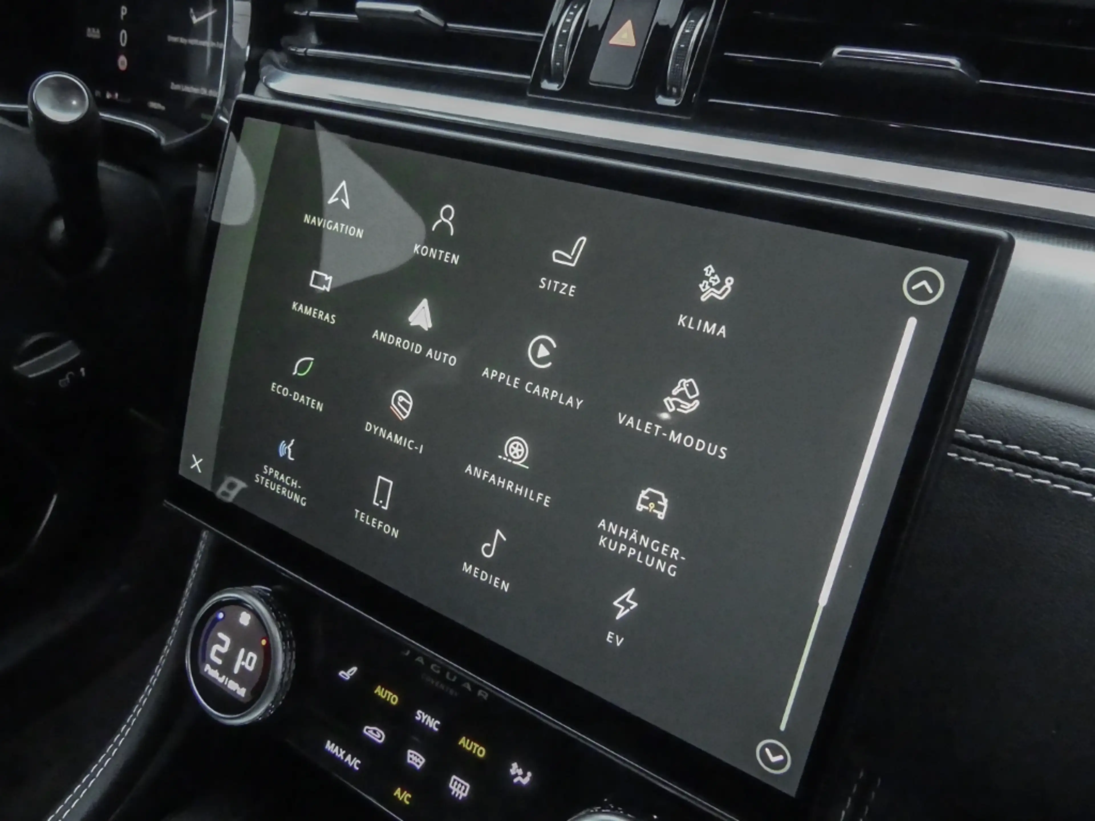 Jaguar F-Pace P400e R-Dynamic SE AWD Plug-In Hybrid AD AHK-el. k — photo 11