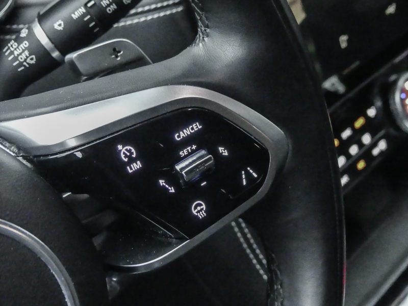Jaguar F-Pace P400e R-Dynamic SE AWD Plug-In Hybrid AD AHK-el. k — photo 15