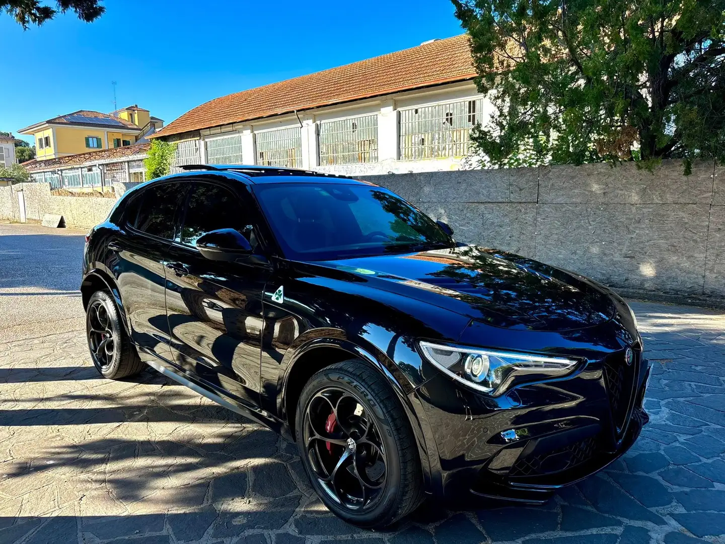 Alfa Romeo Stelvio 2.9 bi-t V6 Quadrifoglio Q4 510cv auto my19 Nero - 2