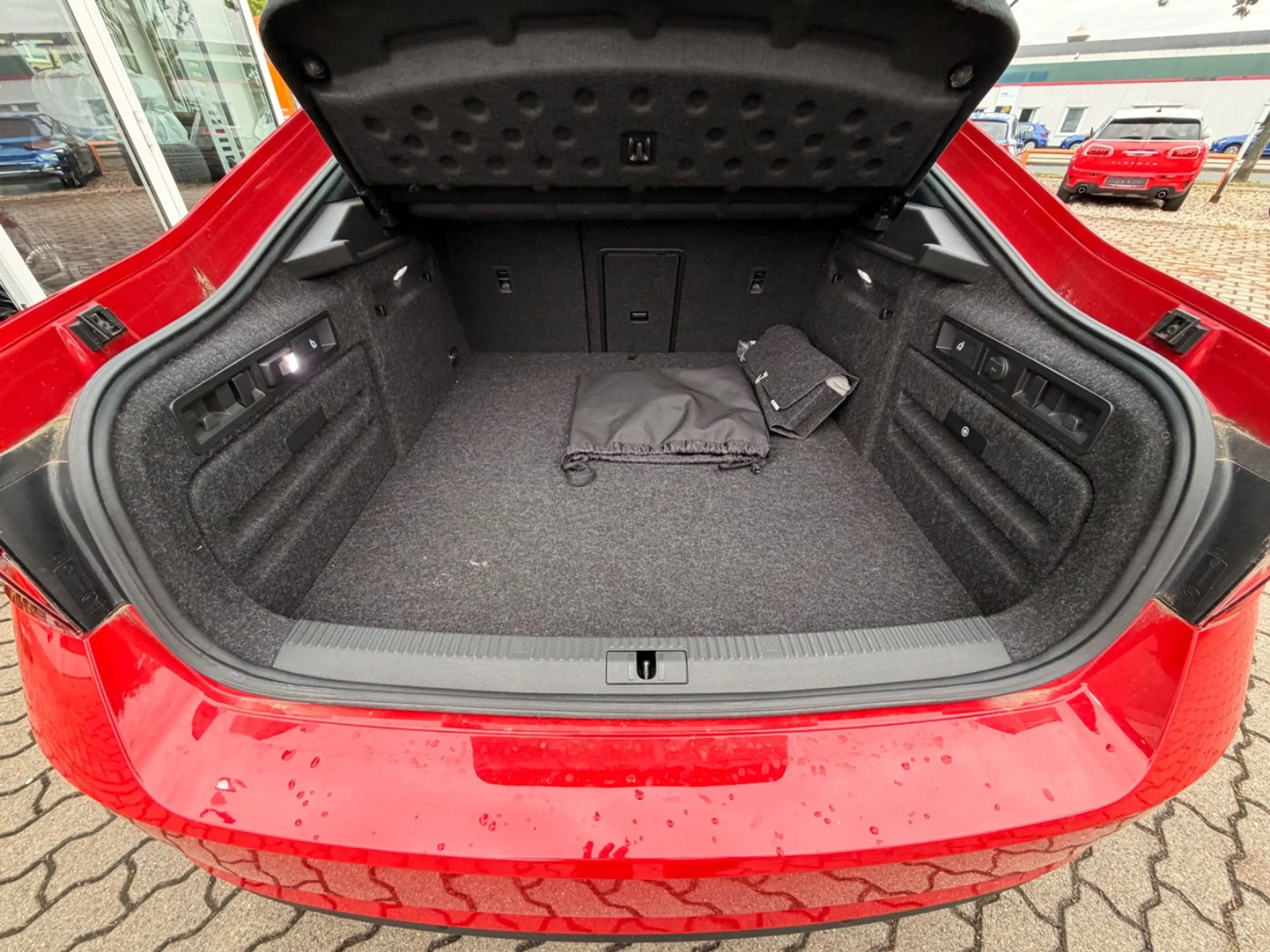 Skoda Superb Lim. Sportline iV — photo 8