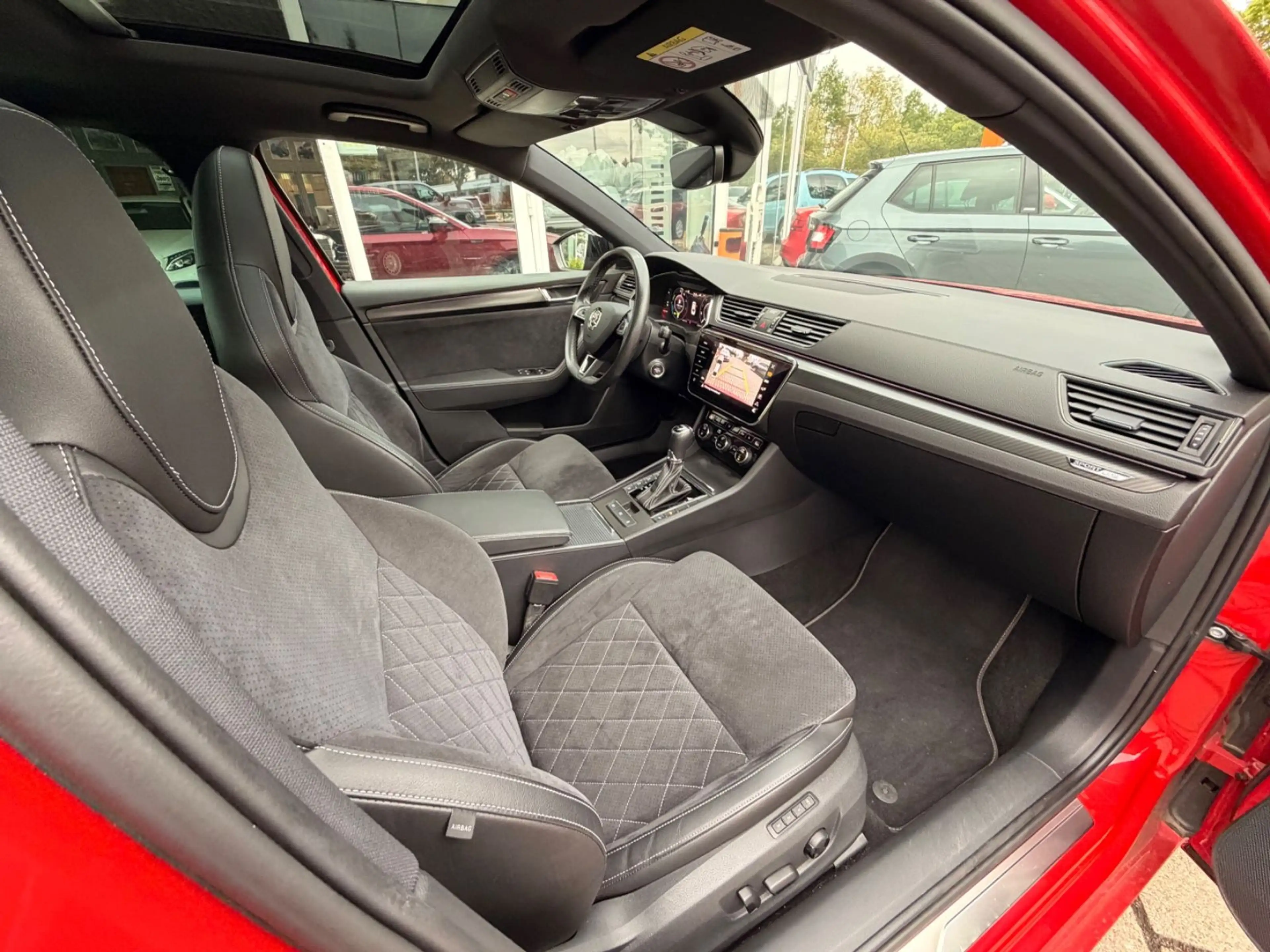 Skoda Superb Lim. Sportline iV — photo 15