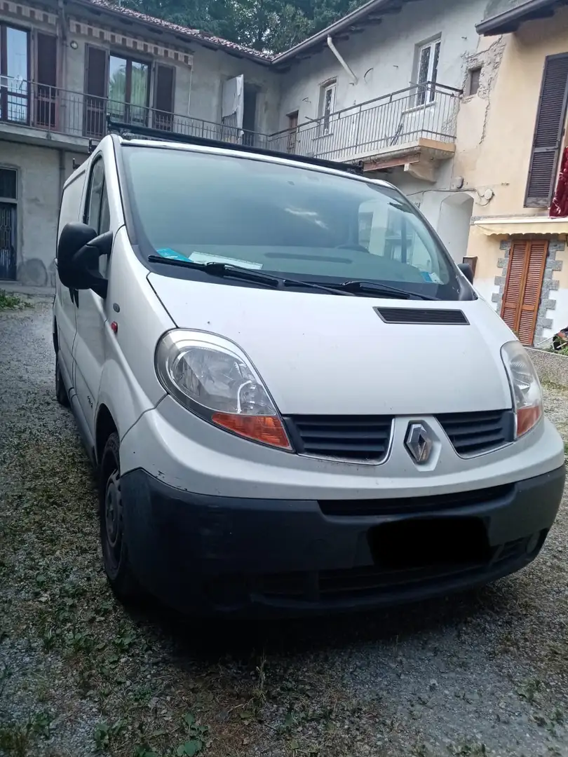 Renault Trafic - 1