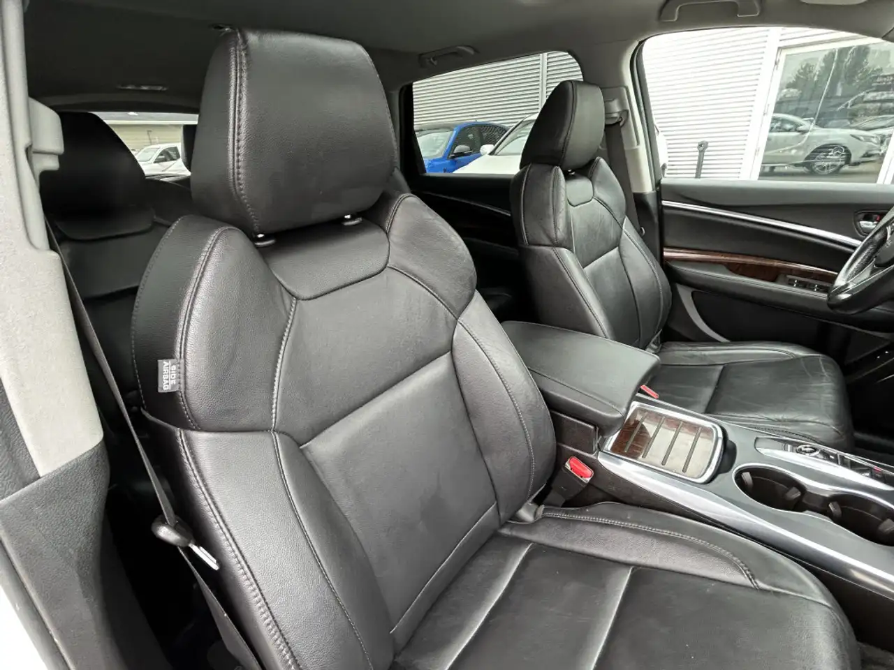 Acura MDX снимка Acura MDX