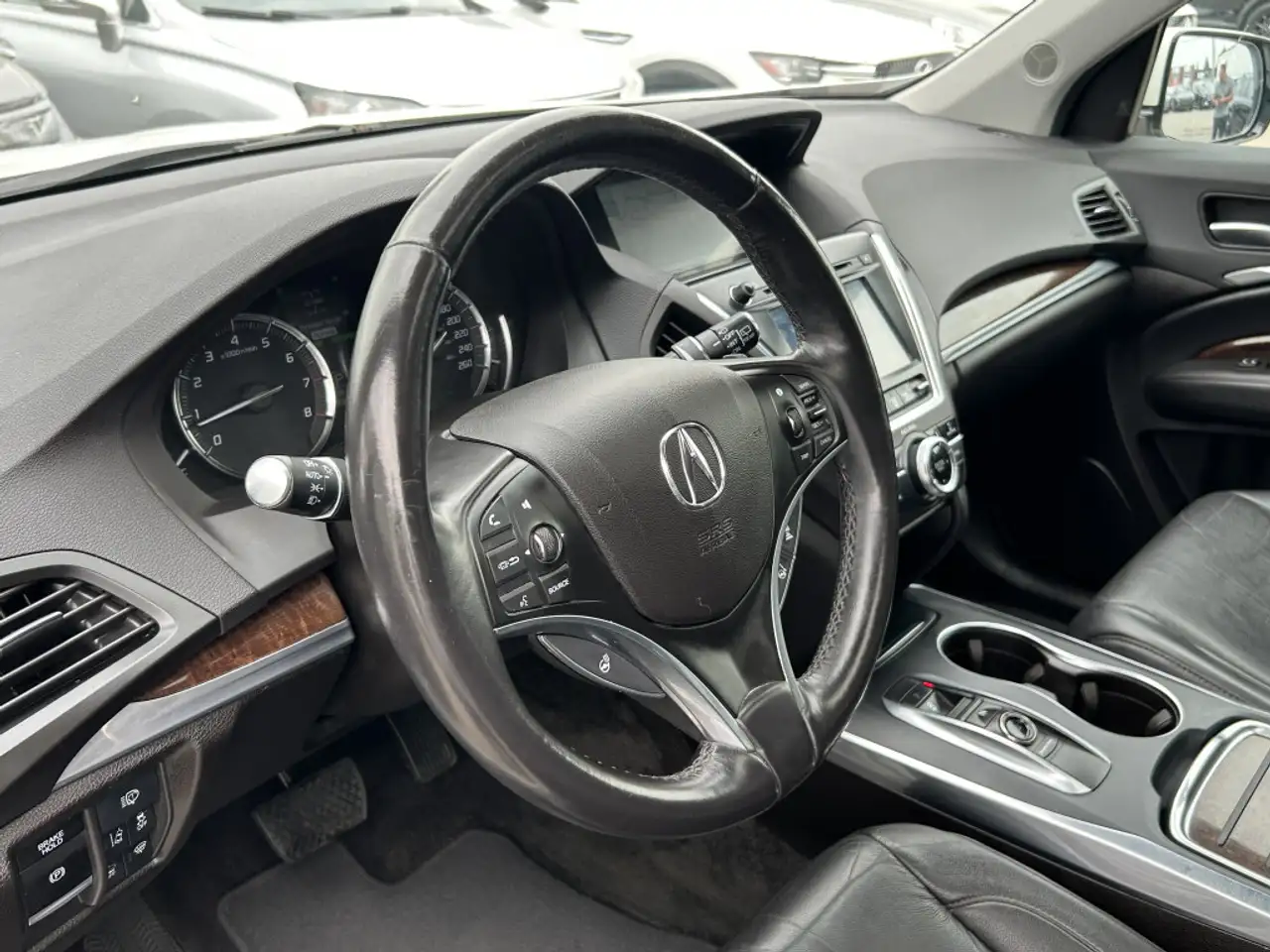Acura MDX снимка Acura MDX
