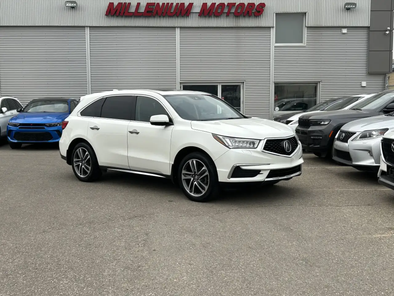 Acura MDX снимка Acura MDX