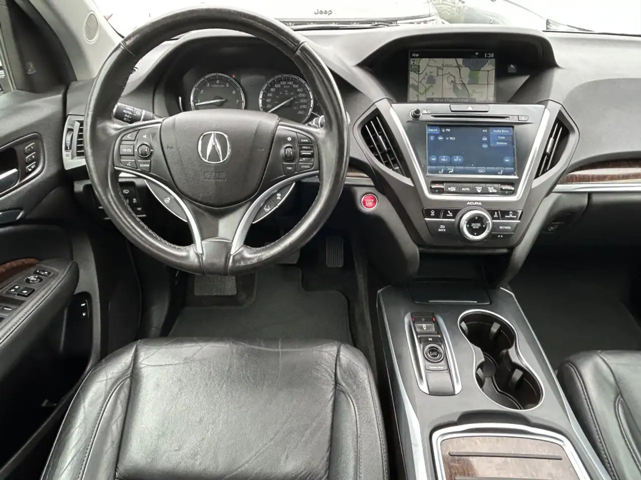 Acura MDX снимка Acura MDX