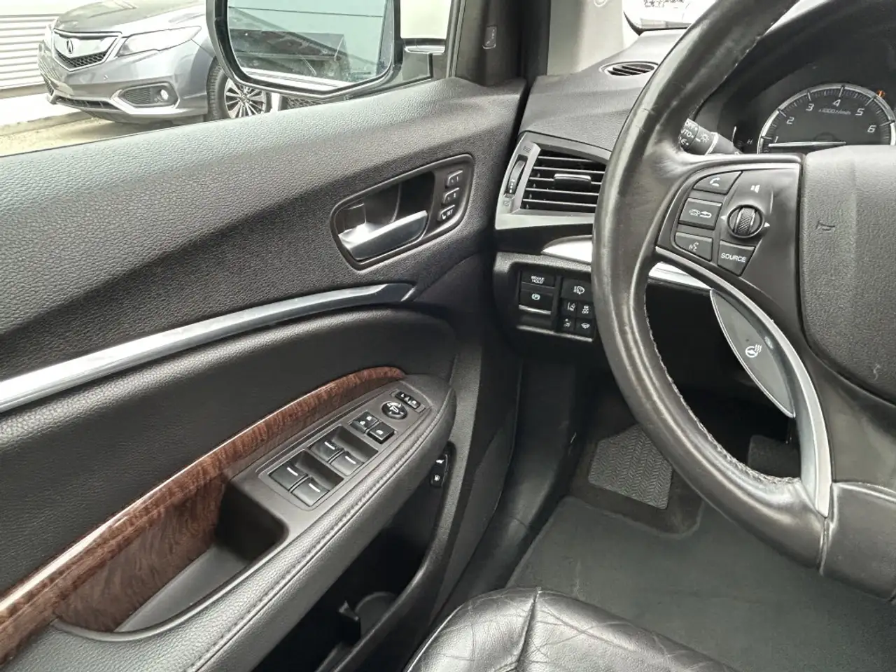 Acura MDX снимка Acura MDX