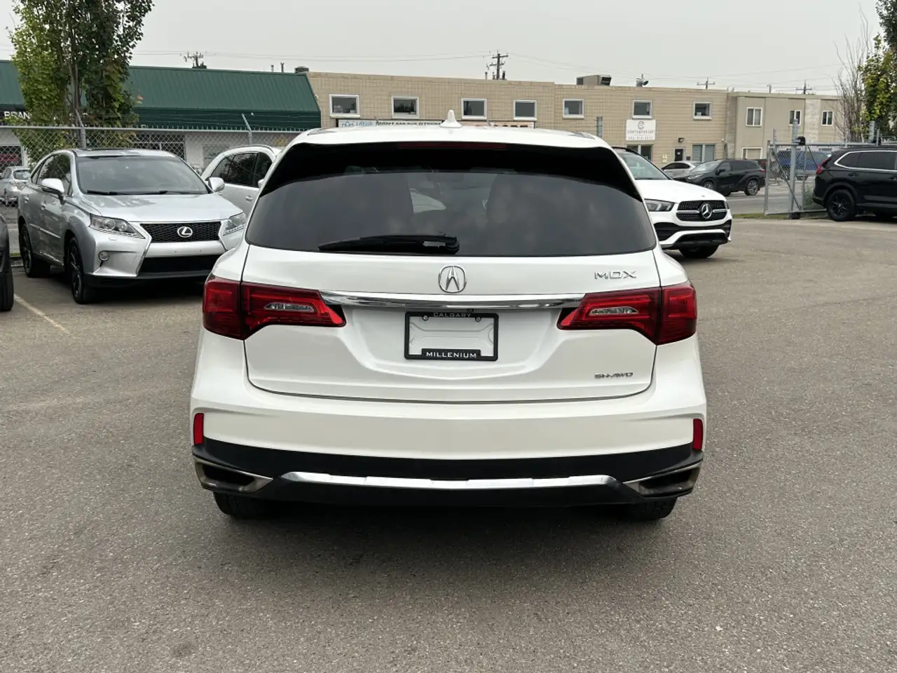 Acura MDX снимка Acura MDX