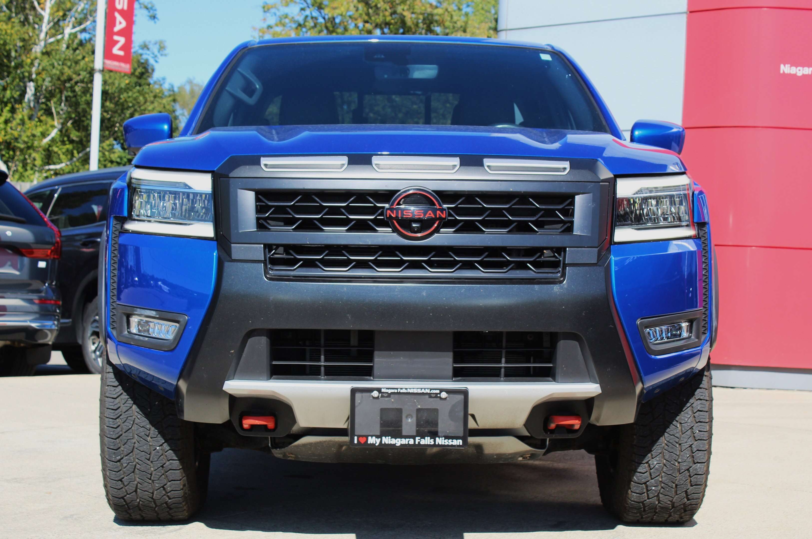 2025 Nissan Frontier Crew Cab 4x4 Long Bed PRO-4X — photo 1