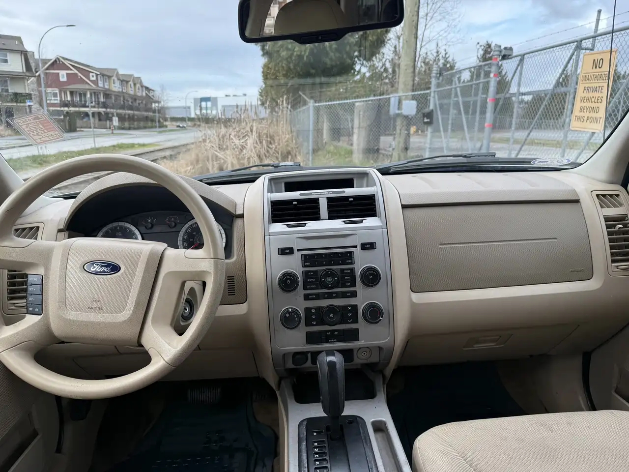 Ford Escape снимка Ford Escape