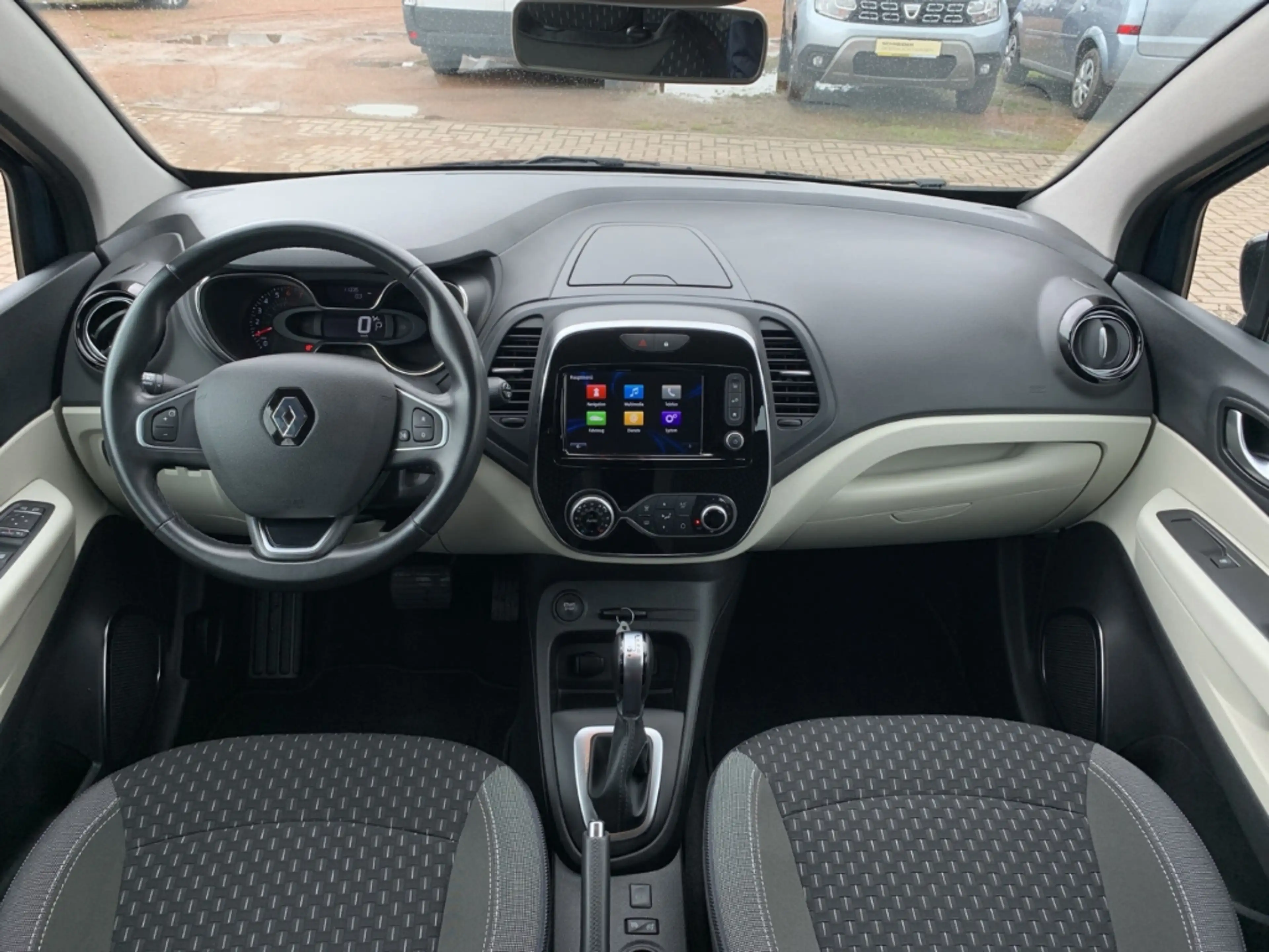 Renault Captur INTENS TCe 150 EDC Intens NAVI+KAMERA+LED+NSW — photo 14