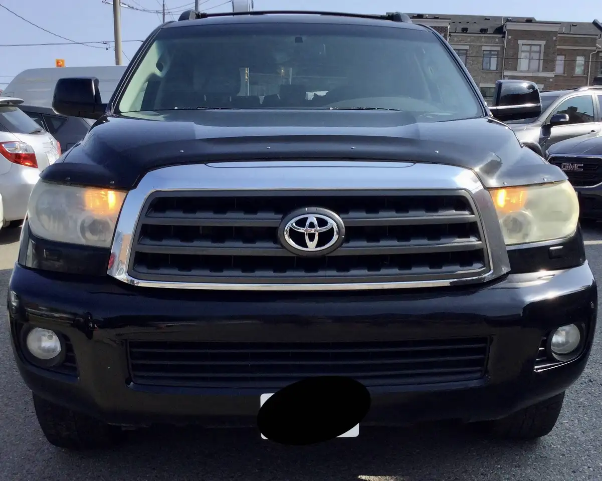 2010 Toyota Sequoia