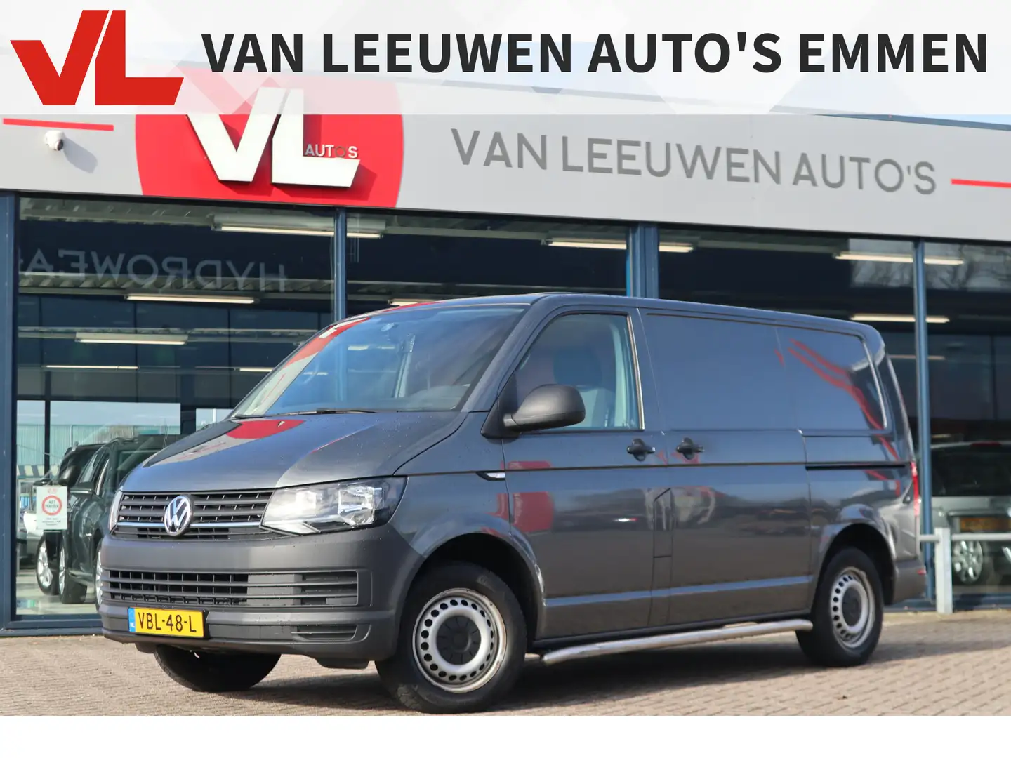 Volkswagen T6 Transporter 2.0 TDI L1H1 Comfortline | APK 24-06-2025 | Dubbel Grey - 1
