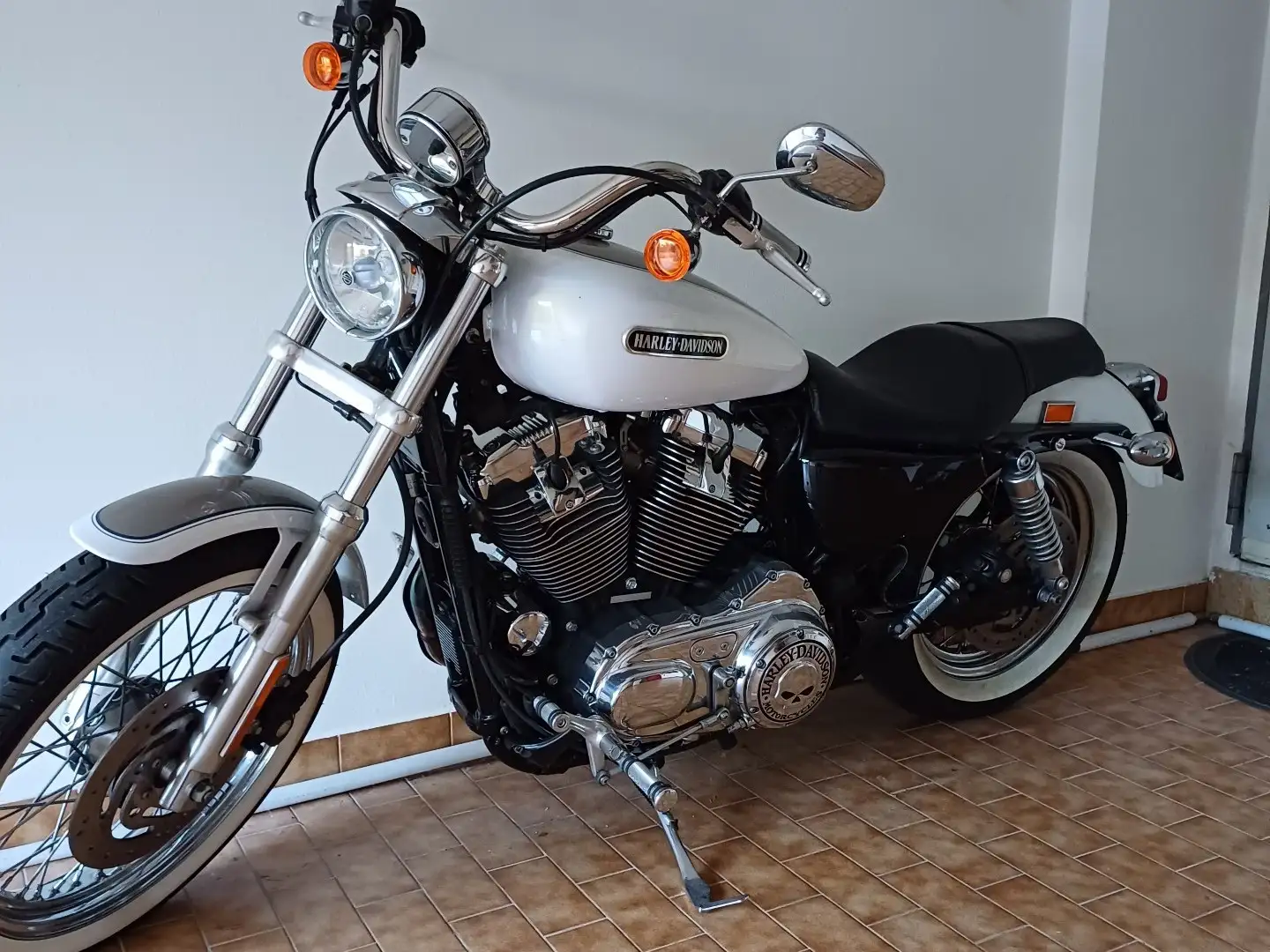 Harley-Davidson Sportster 1200 Argent - 2